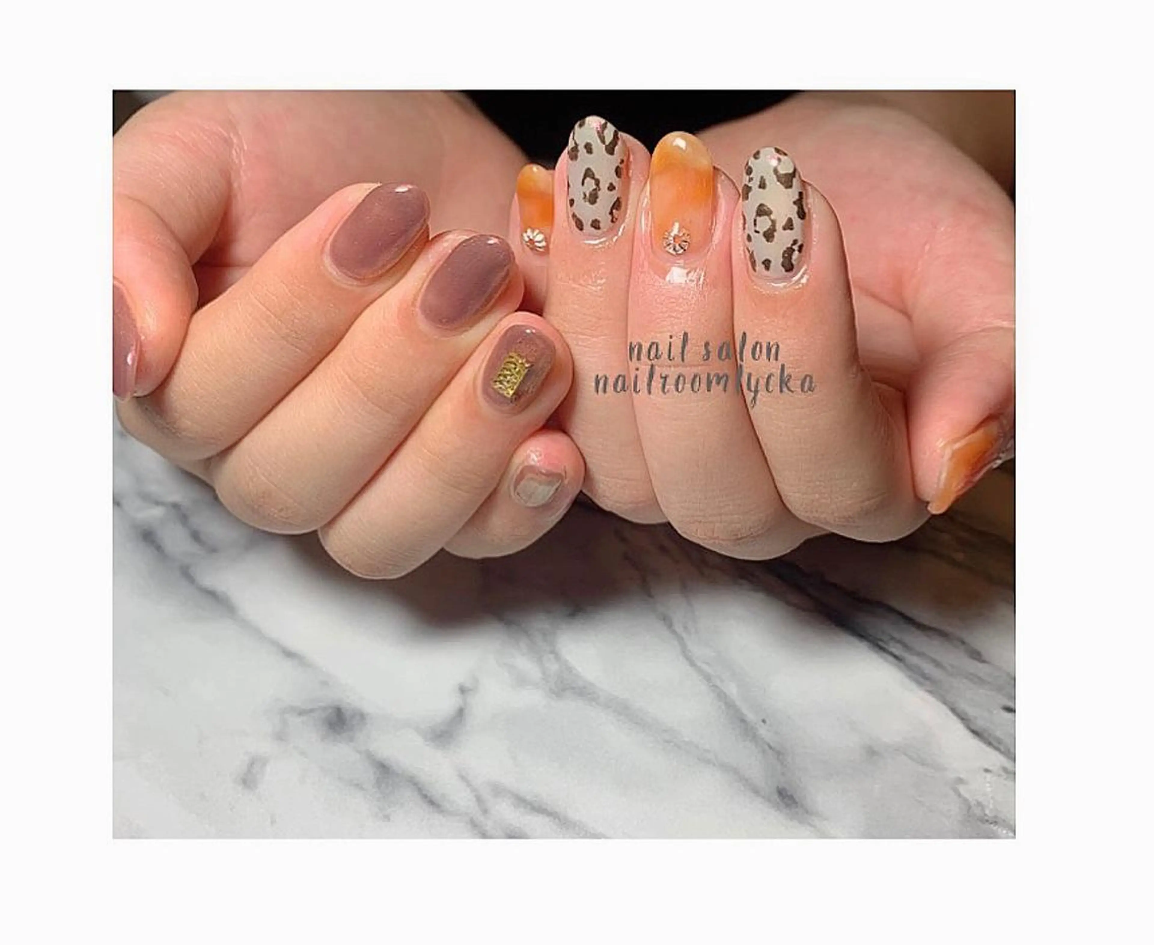 ネイル ﾈｲﾙﾙｰﾑﾘｯｶ 𝐦𝐚𝐲𝐮のネイルデザイン