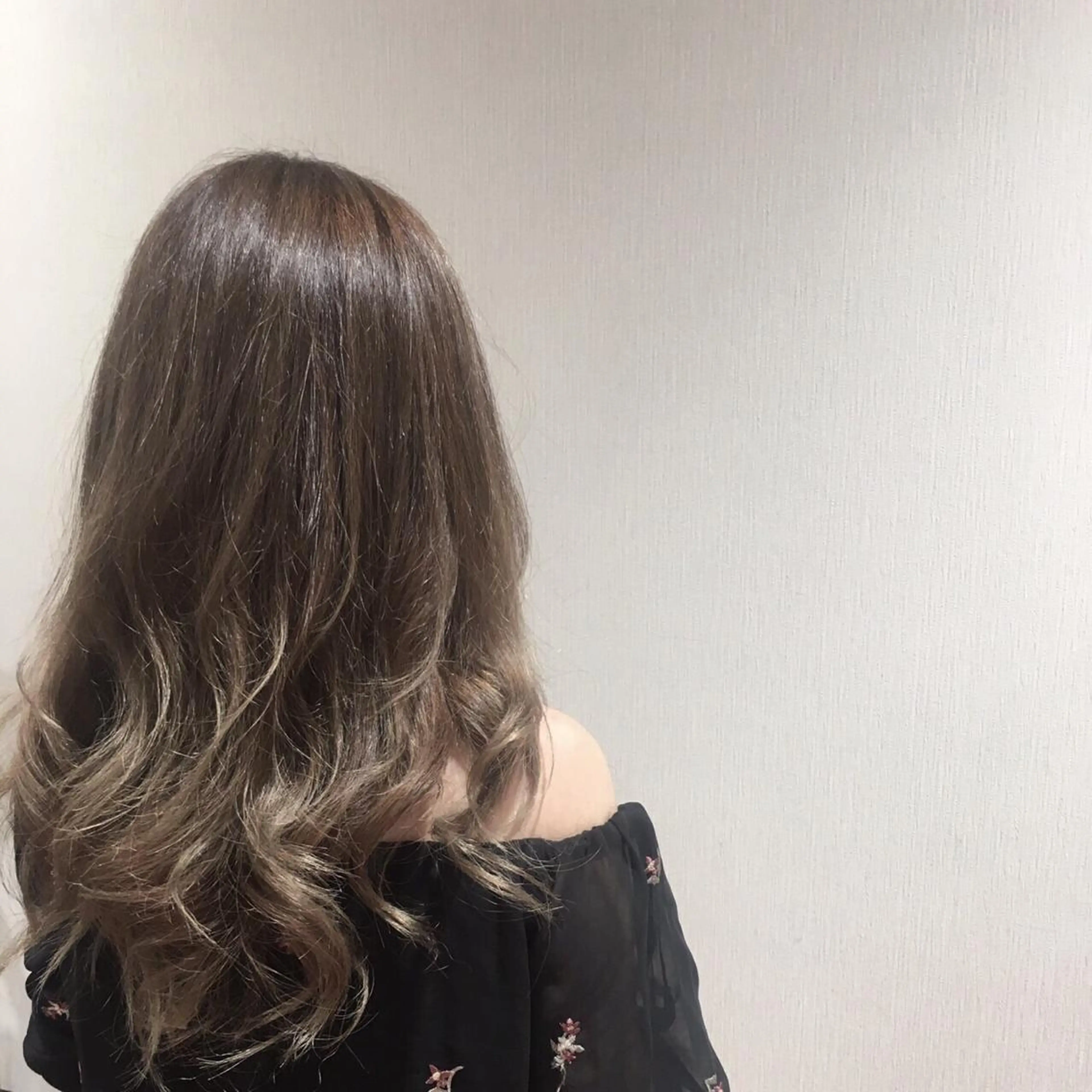 カラー カラーリスト菅澤 岳のヘアスタイル