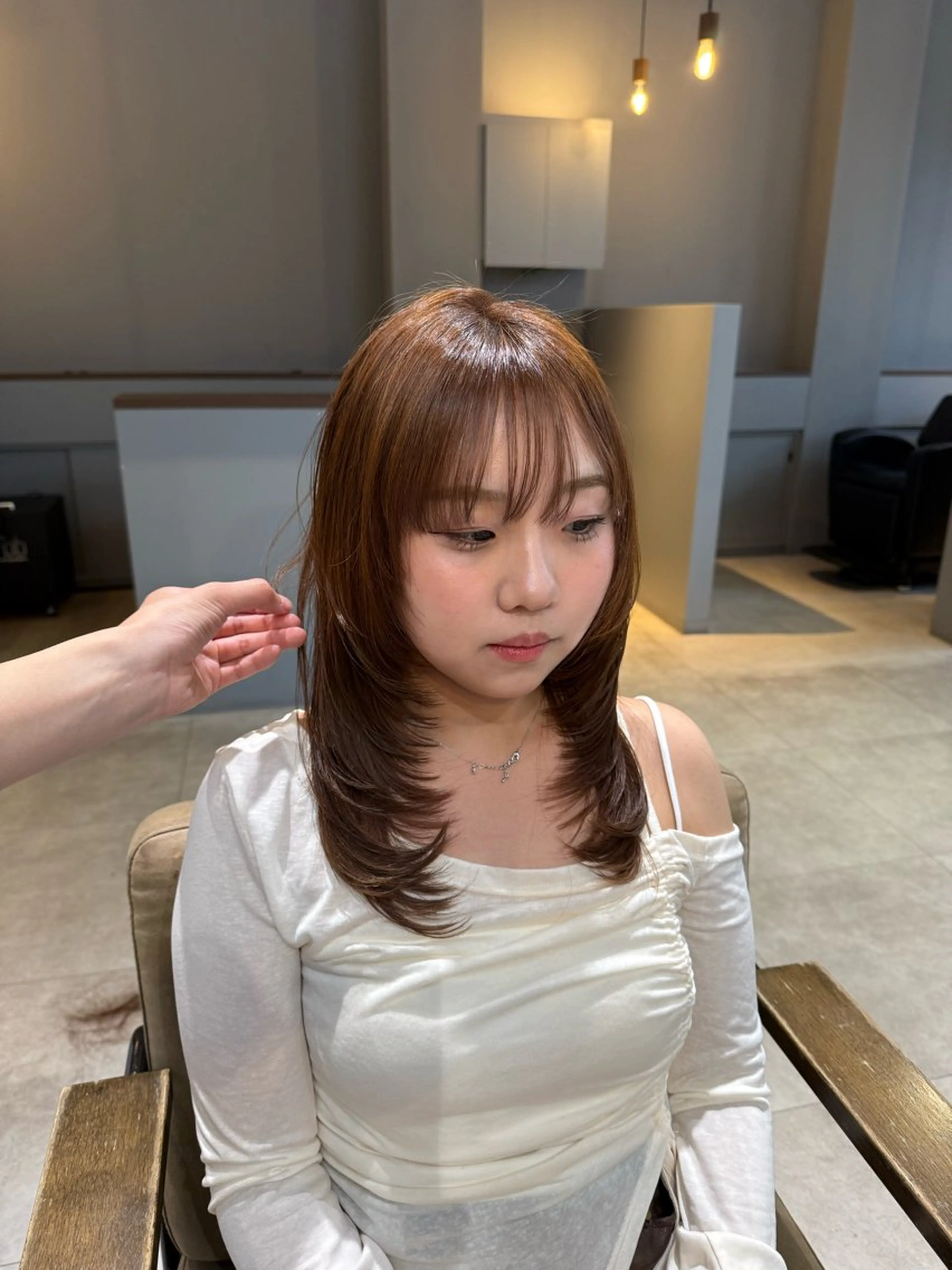 セミロング カラー レイヤーカット カット ヘアカラー 富原崇太/高畑/中川 /透明感カラーのヘアスタイル