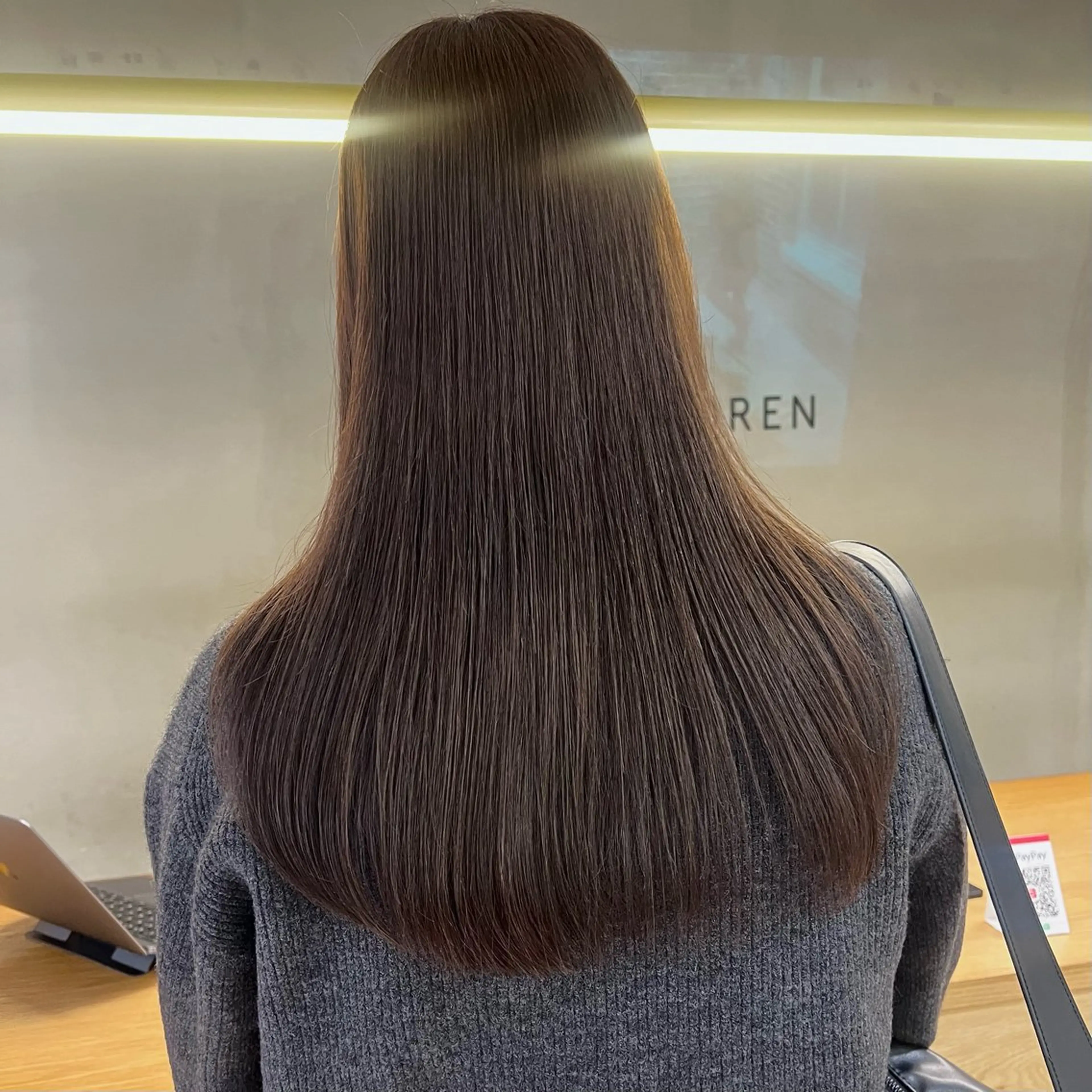 ロング カラー 透明感カラー カット ヘアカラー トリートメント レイヤーカット/暖色 カラー/mao🎀のヘアスタイル