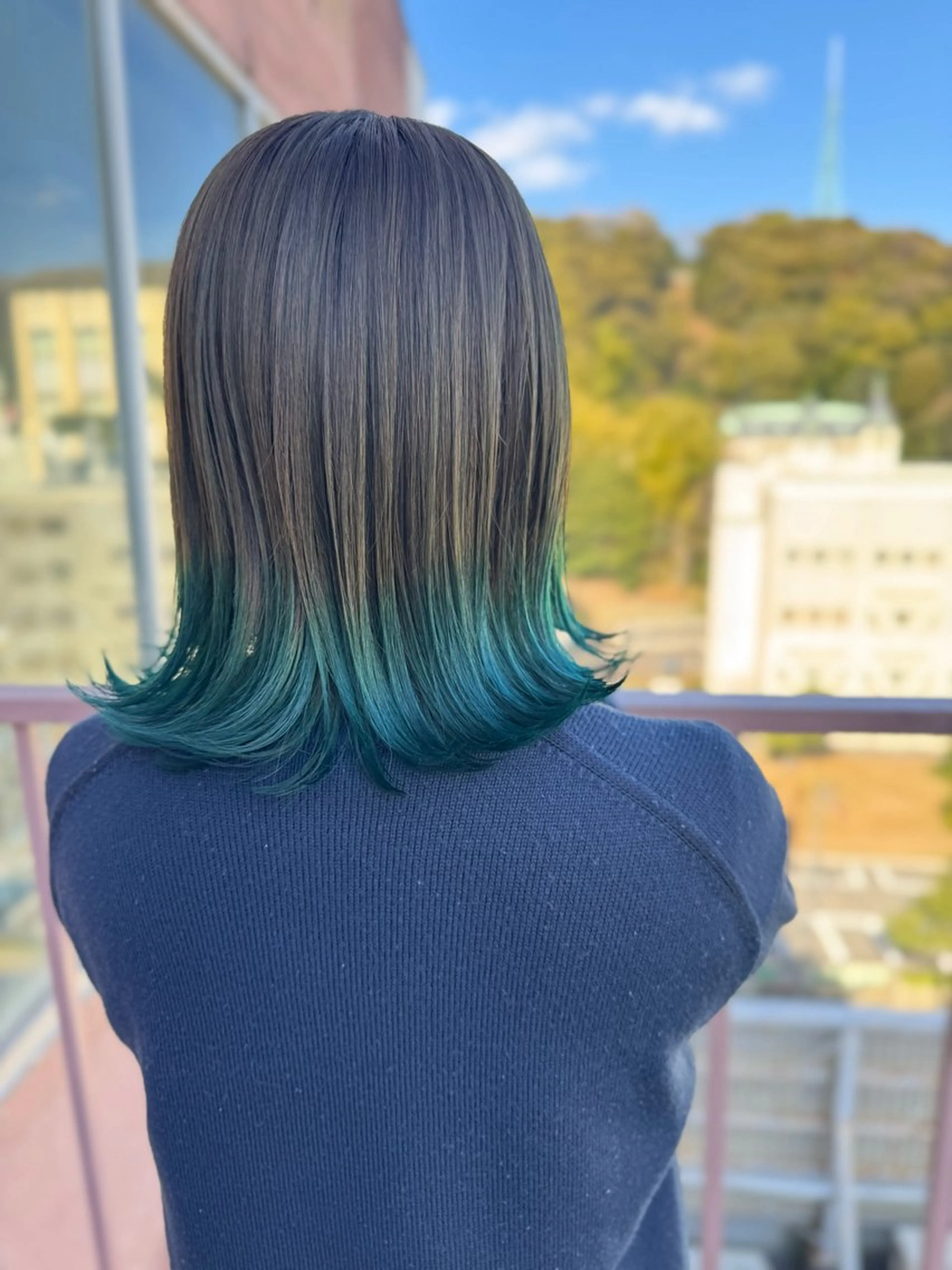 ミディアム カラー ヘアカラー Viage （ビアージュ）のヘアスタイル