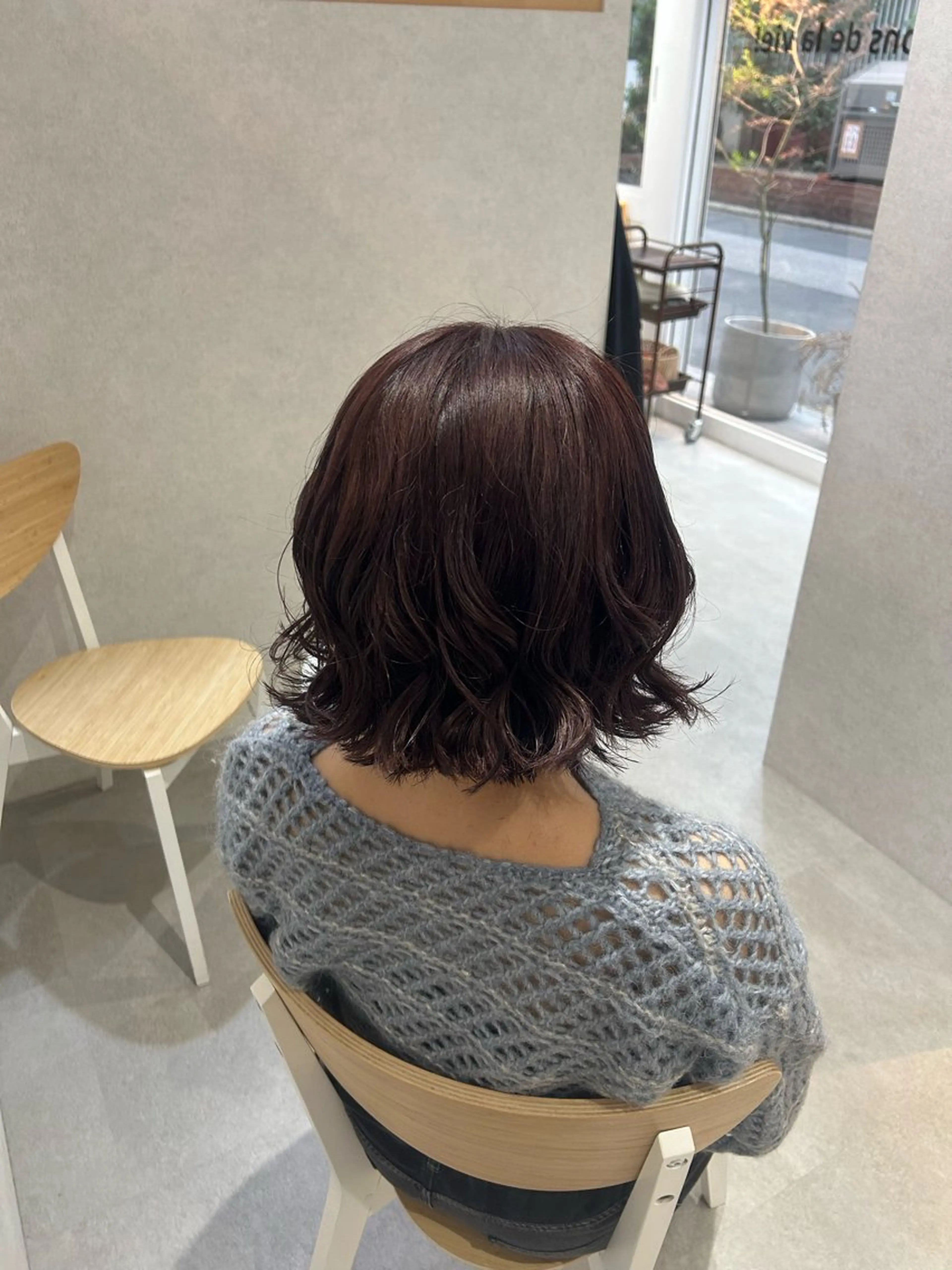 ミディアム 切りっぱなしボブ ミディアムパーマ ボブ maoお洒落ヘア🎀 赤みなしcolorのヘアスタイル