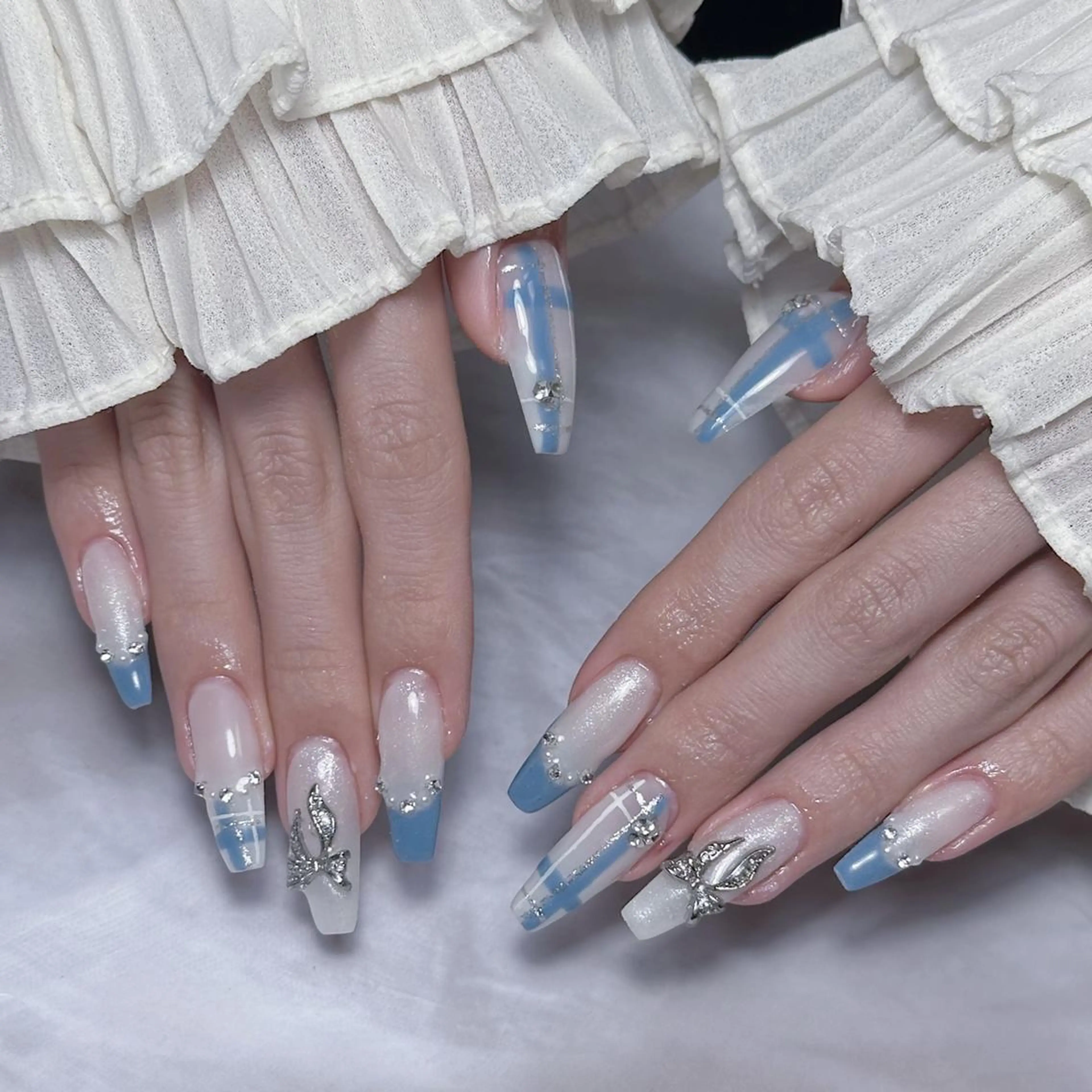 ネイル ハンドネイル 🩵Yun nail Salon 🩵のネイルデザイン