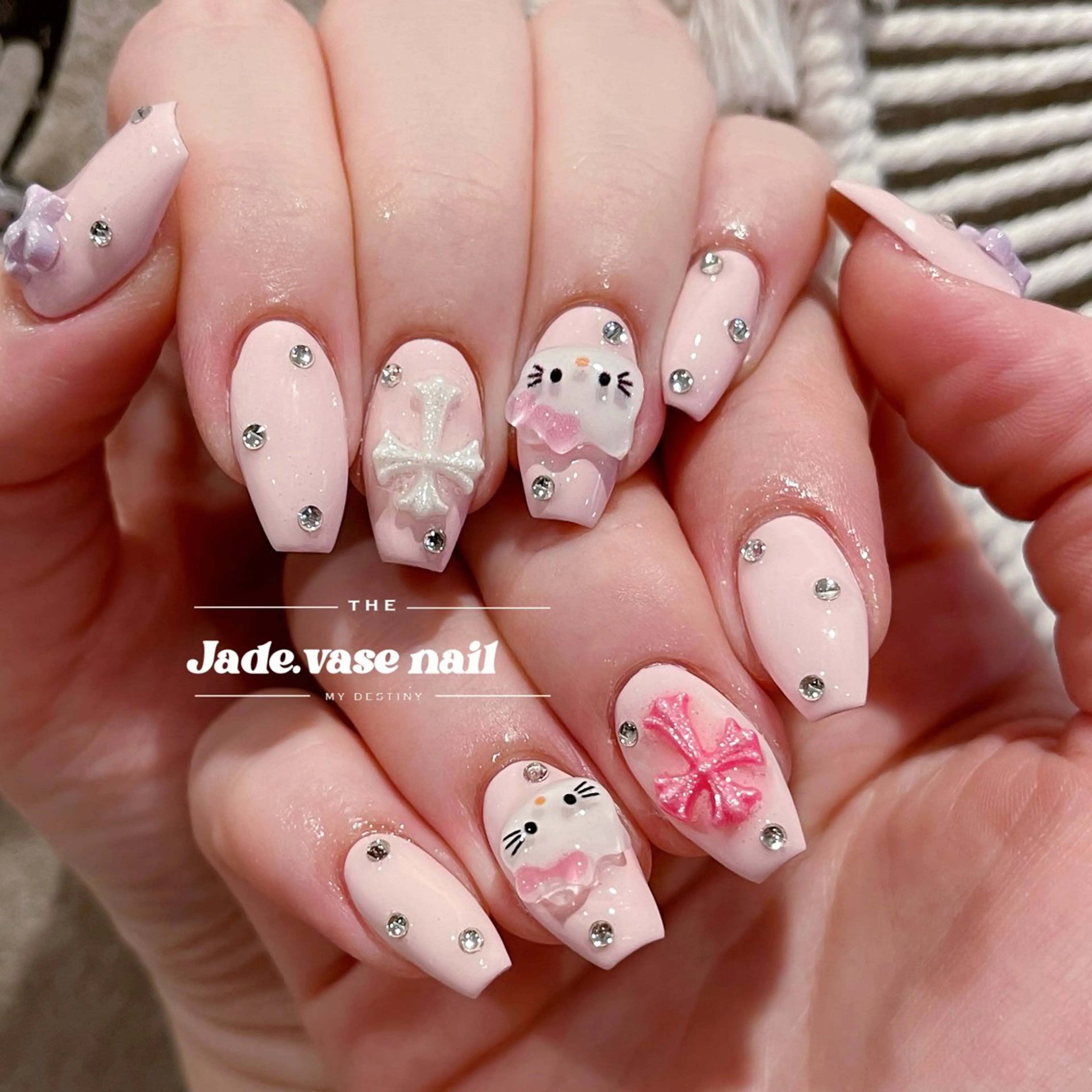 ネイル ハンドネイル ハンドケア ✰Jade.vase 银座のネイルデザイン