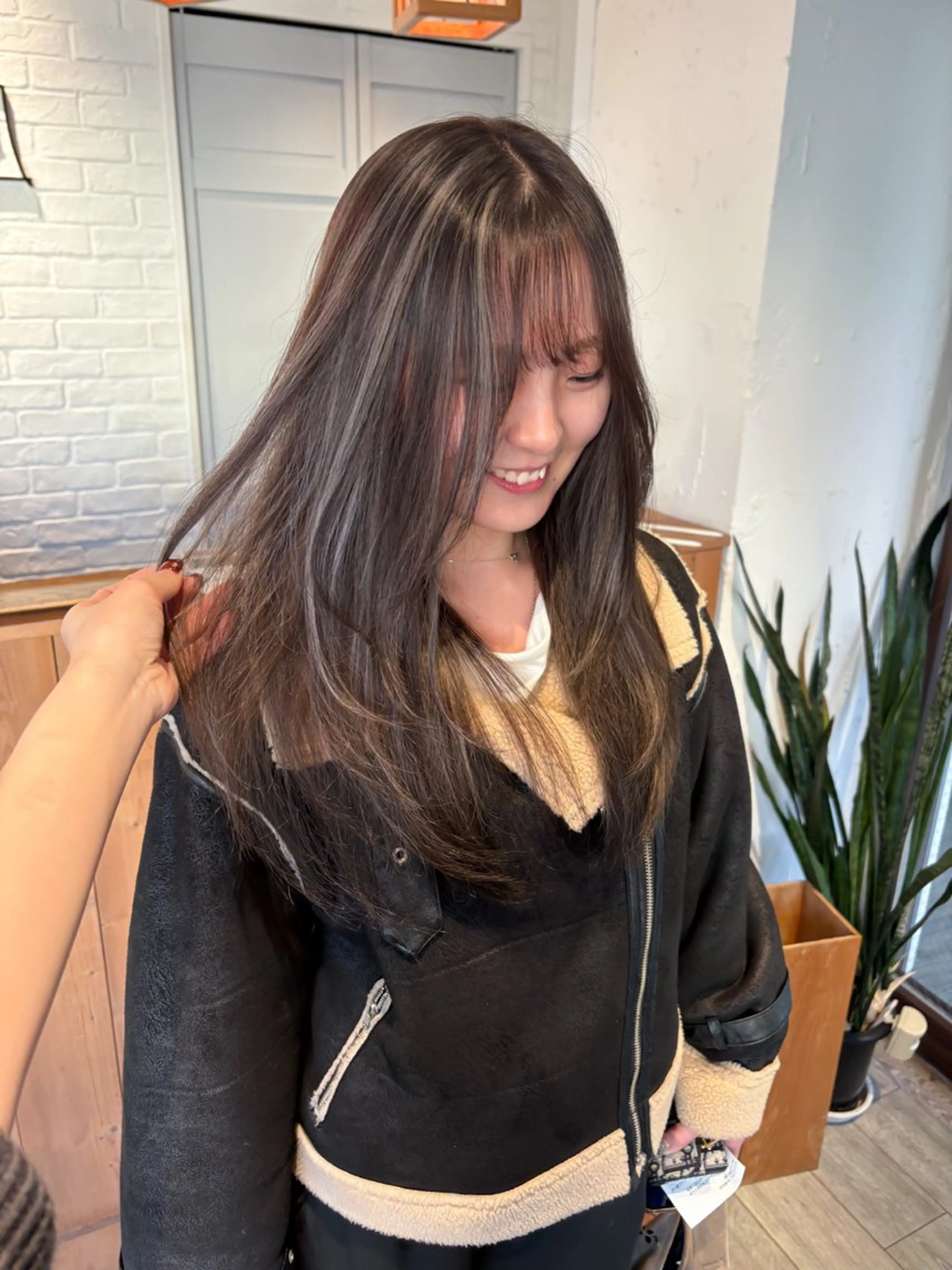 ミディアム カラー ブリーチカラー🫧 森　凪沙のヘアスタイル