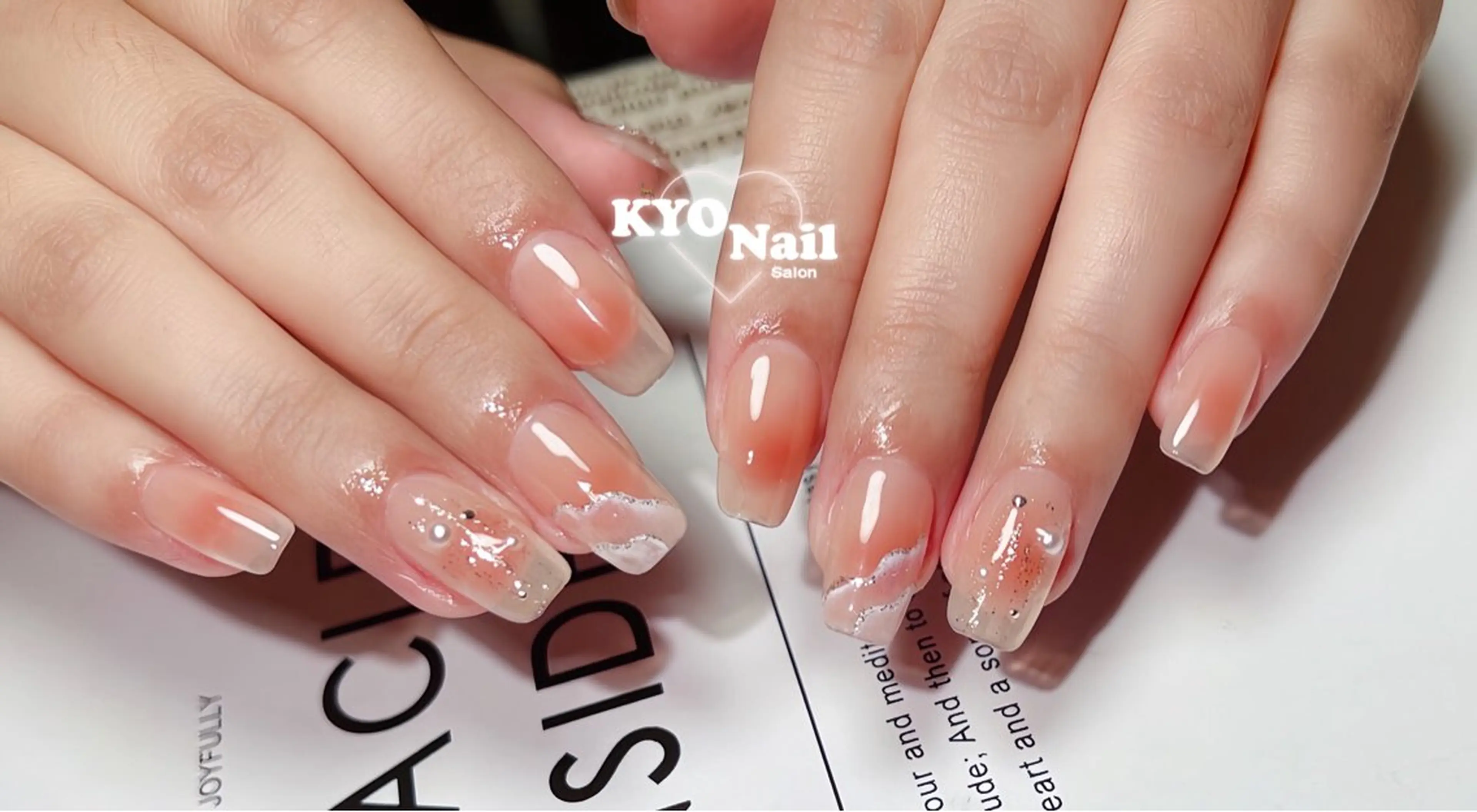 ネイル ハンドネイル ネイリスト KYOのネイルデザイン