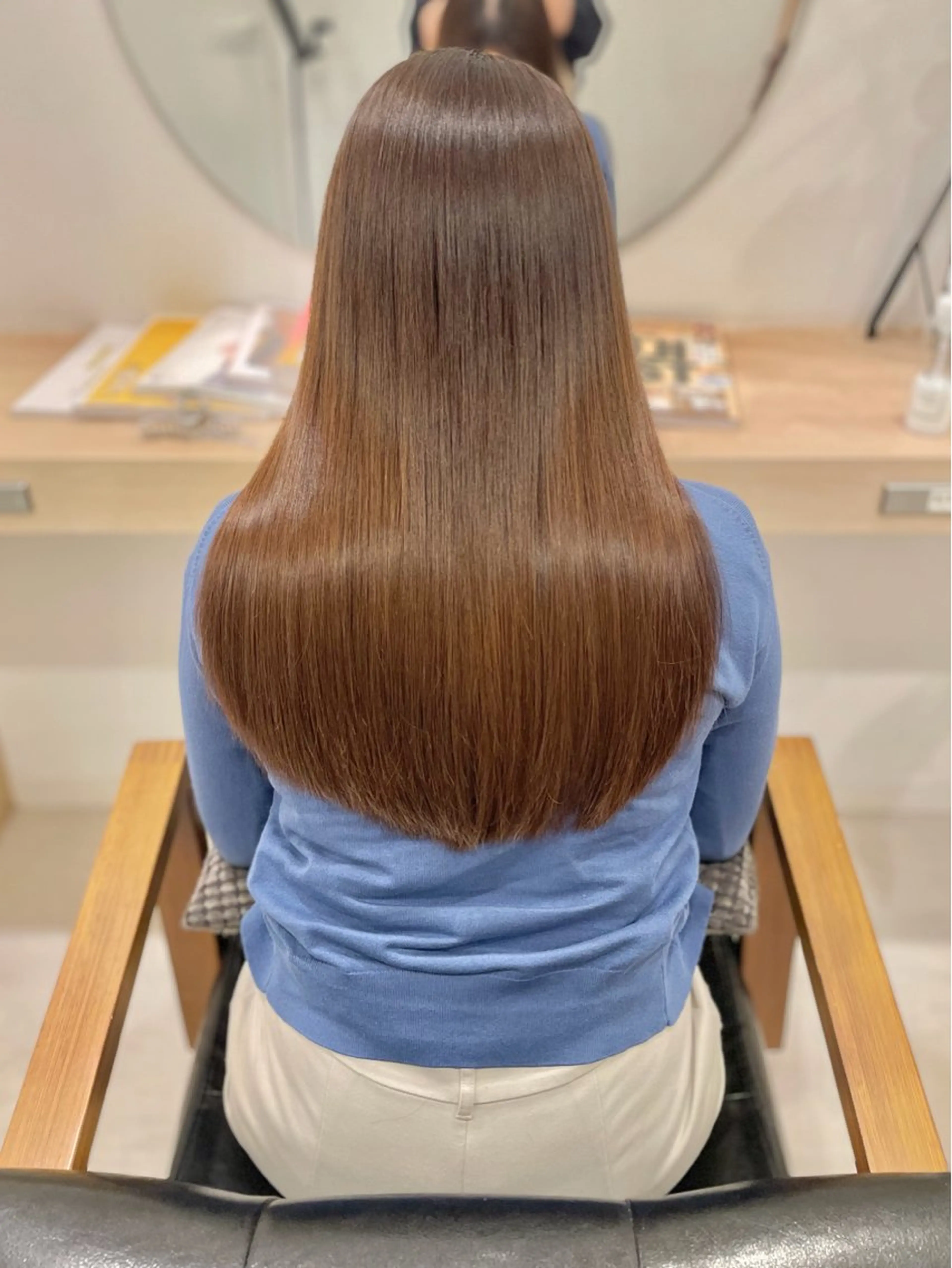 ロング カット 縮毛矯正 トリートメント 福井 茉菜美のヘアスタイル