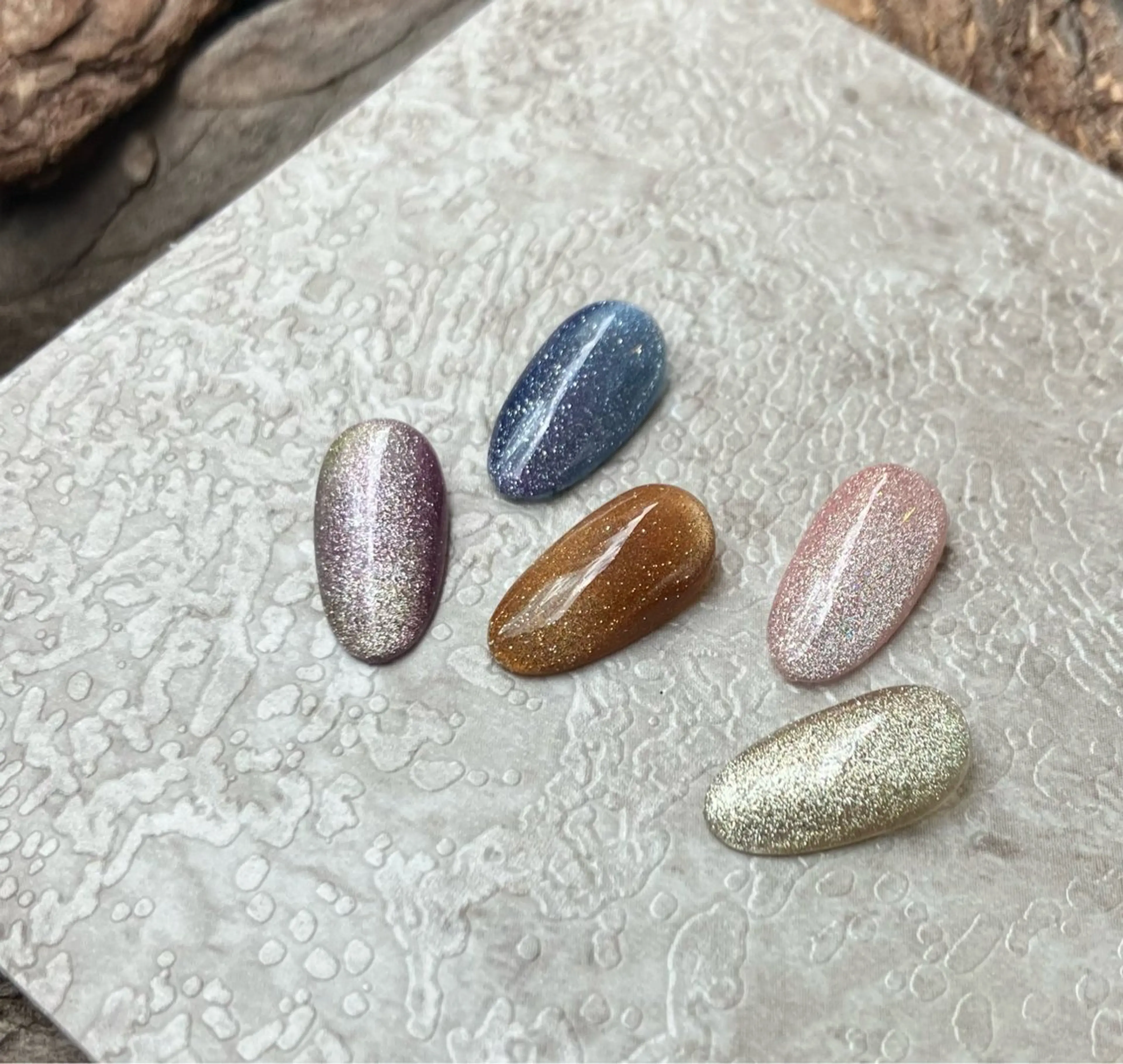 ネイル オーロラネイル フラッシュネイル フラッシュマグ ジェルネイル キラキラネイル ハンドネイル nail salon Soeurのネイルデザイン