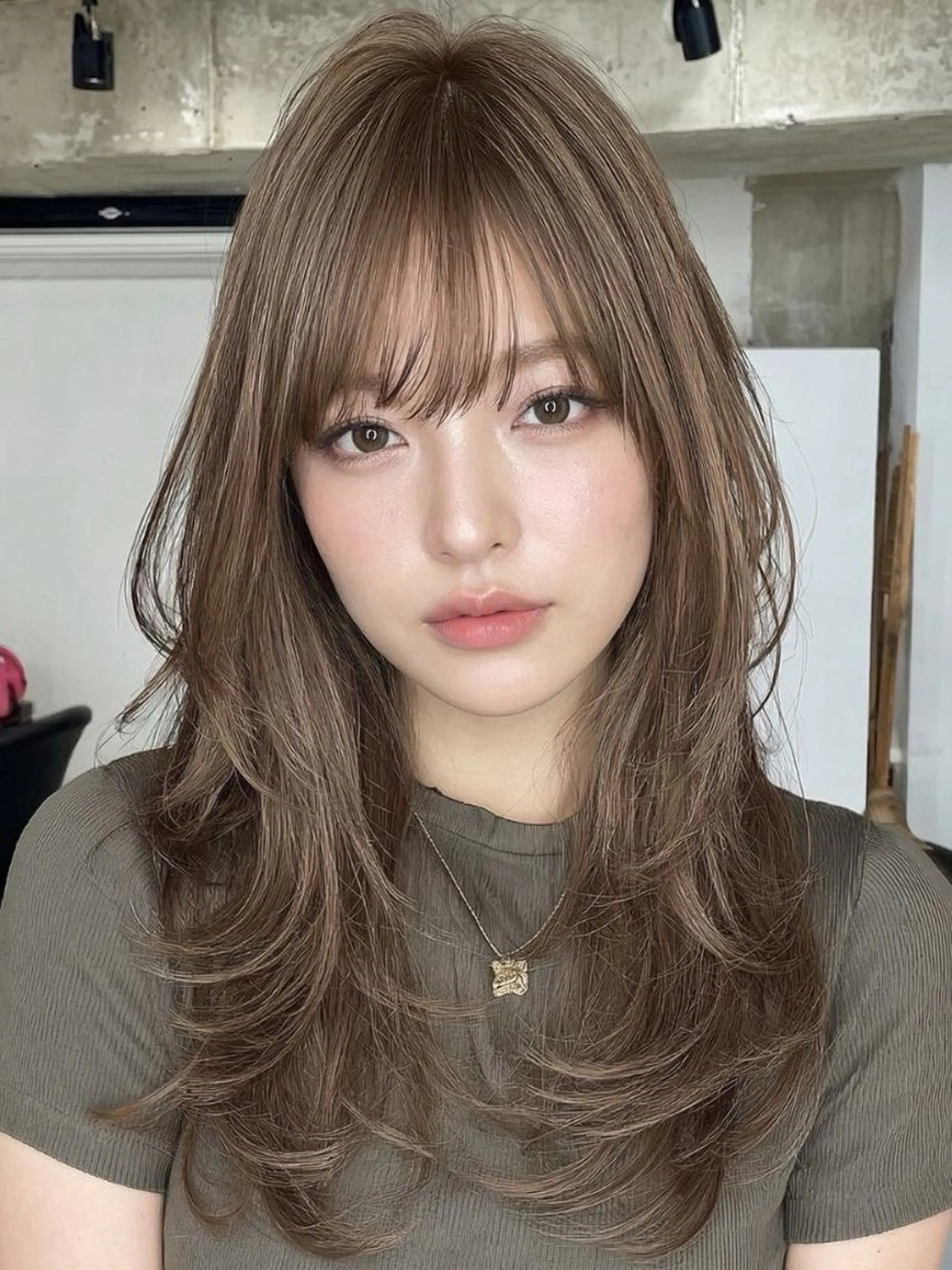 ロング カラー ☁️透明感カラー× レイヤー ☁️ノアのヘアスタイル