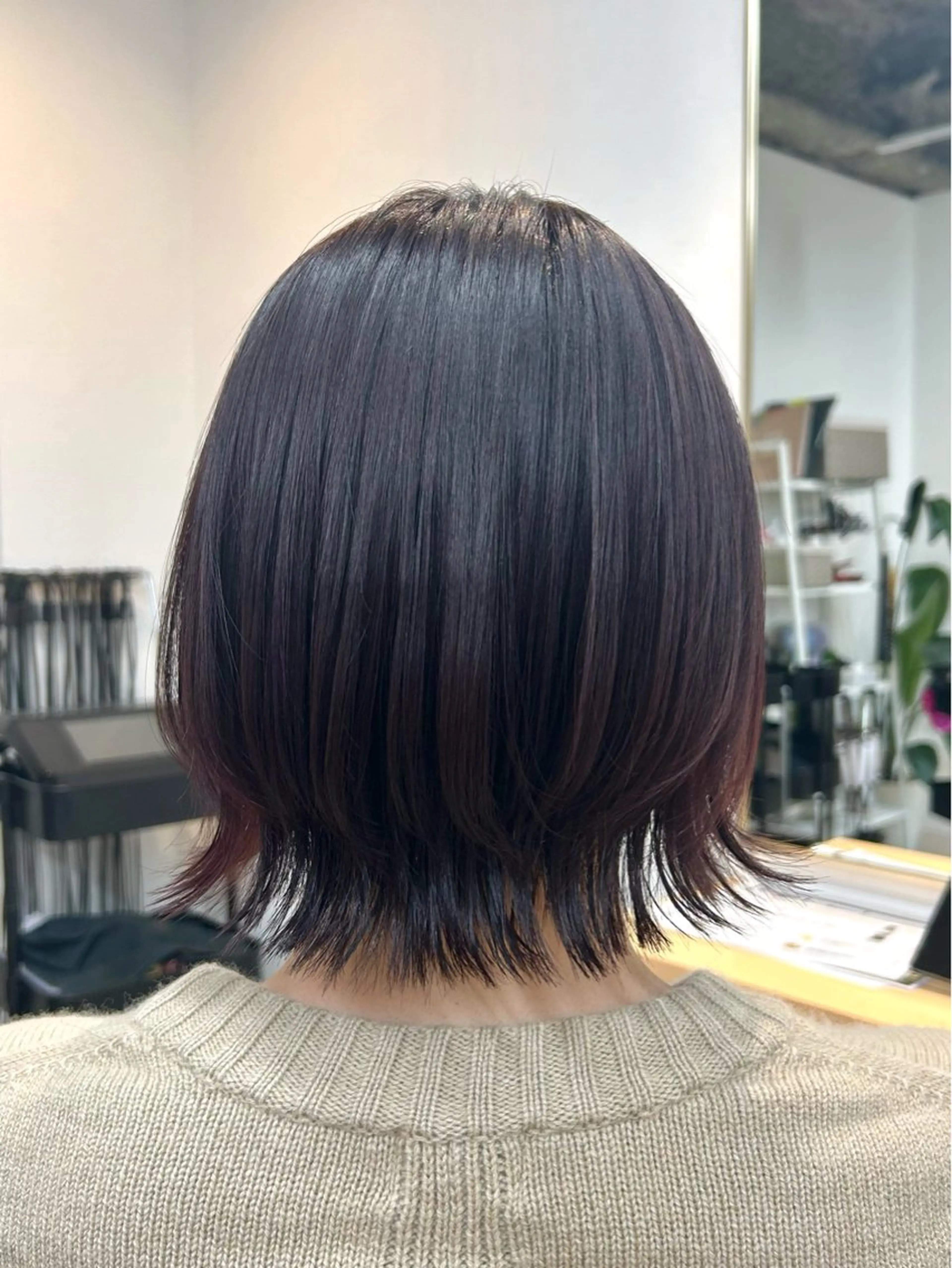 ミディアム カラー ブリーチ ラベンダーカラー ブリーチなしカラー カット ヘアカラー トリートメント 艶カラー/レイヤー/ ハイトーン/まなみのヘアスタイル