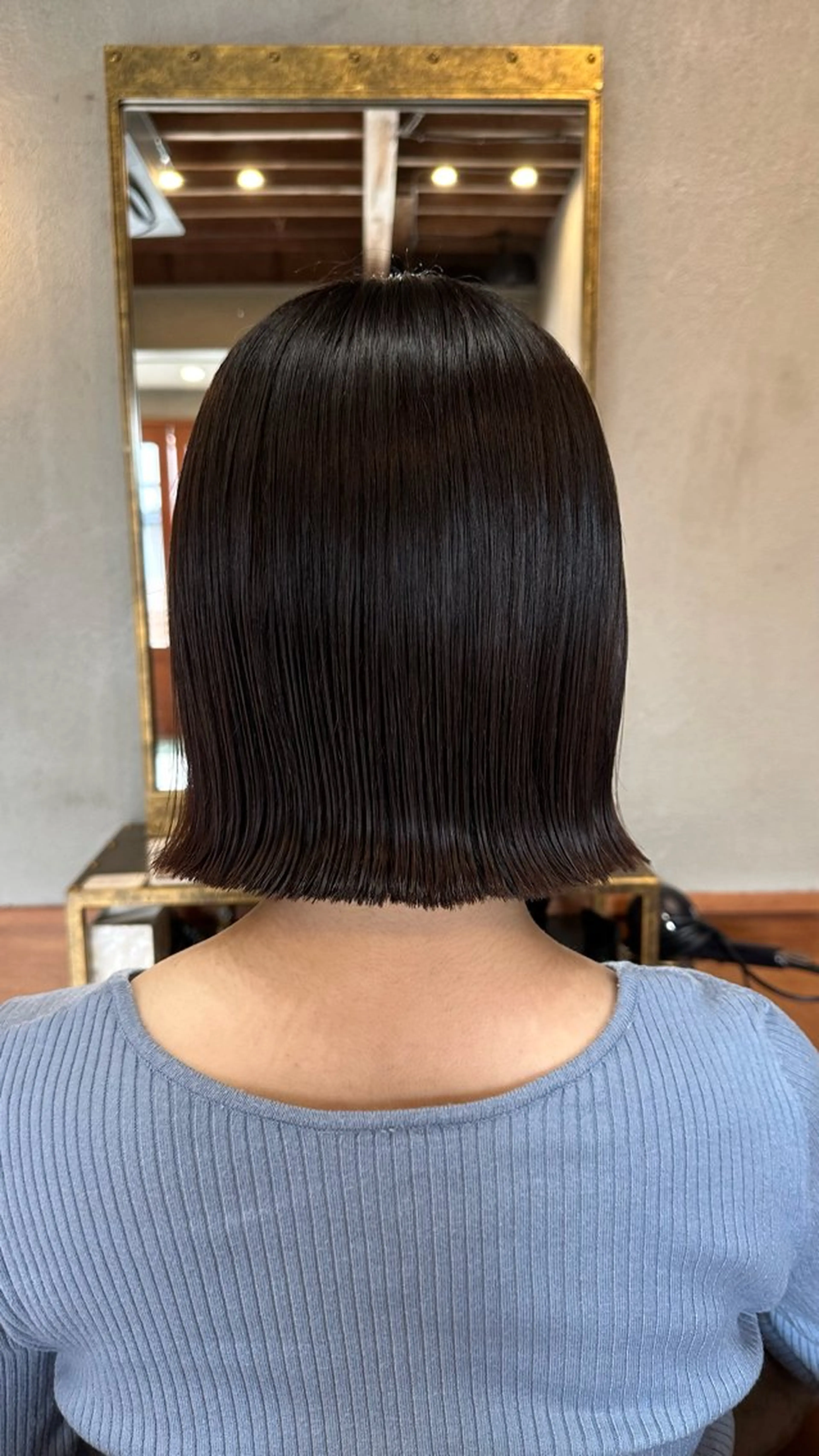 ミディアム ボブ 寺田 彩芽のヘアスタイル