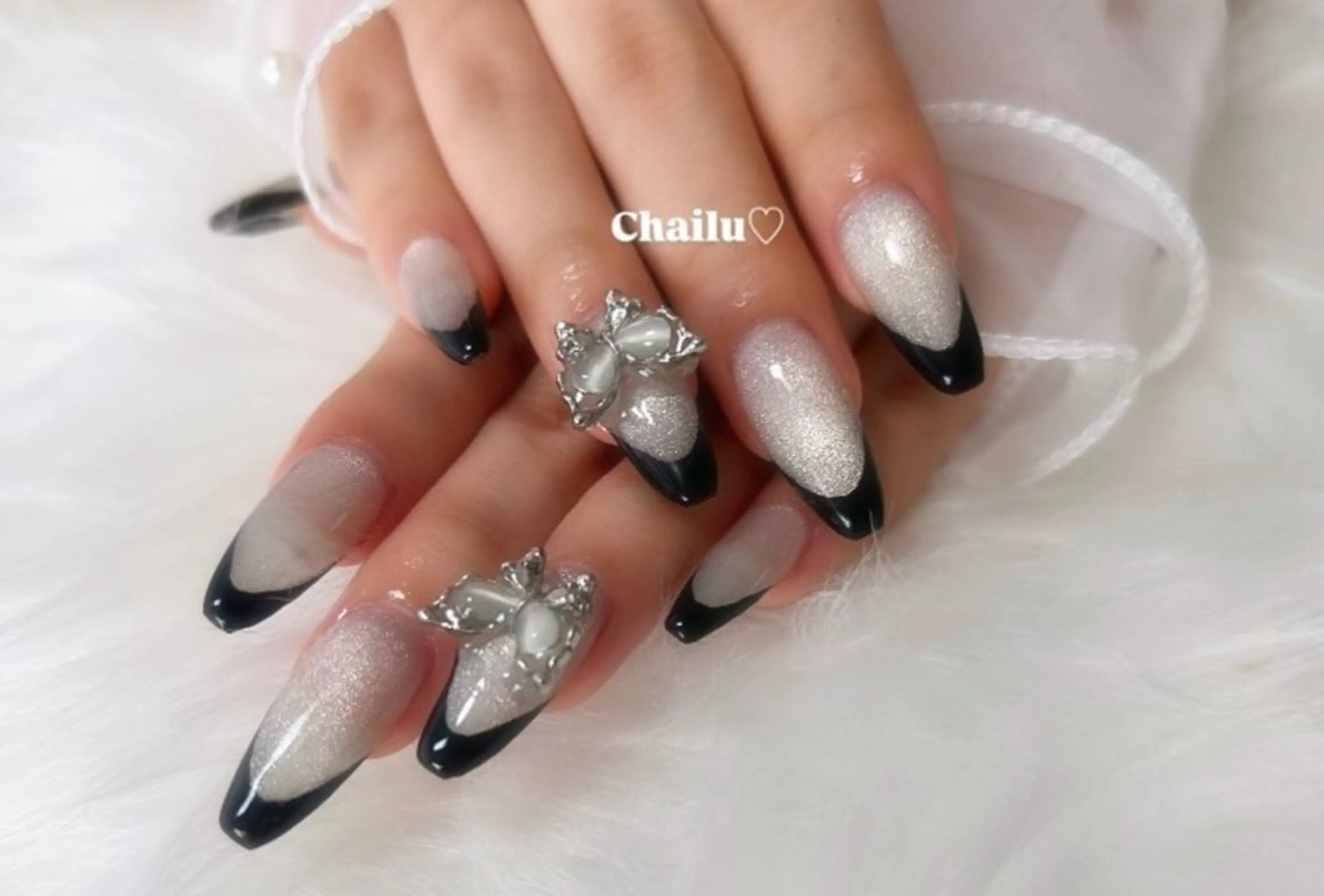 ネイル 伊佐 愛海のネイルデザイン