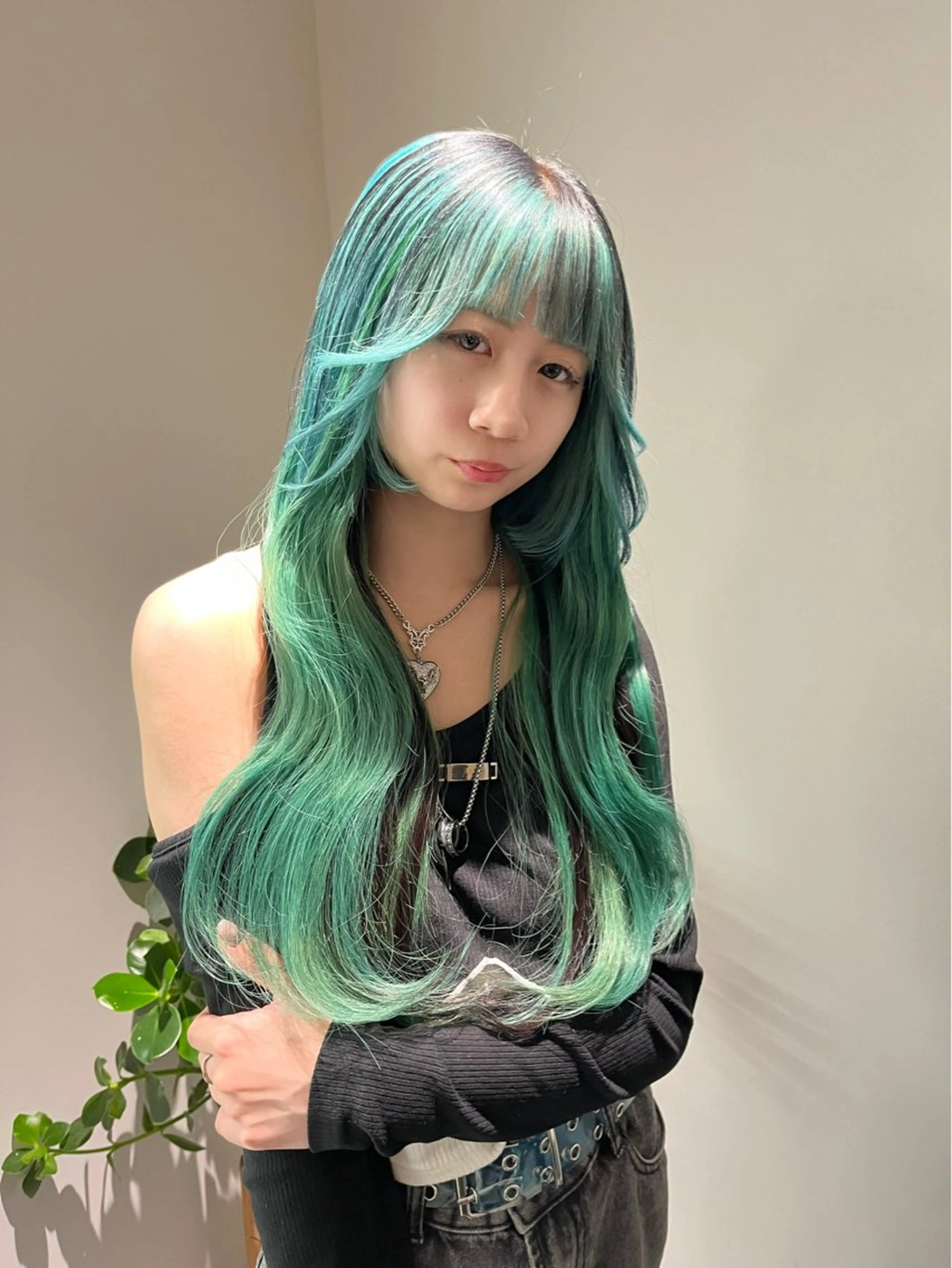 ロング シールエクステ エクステ 小田 輝太郎/ブリーチのヘアスタイル