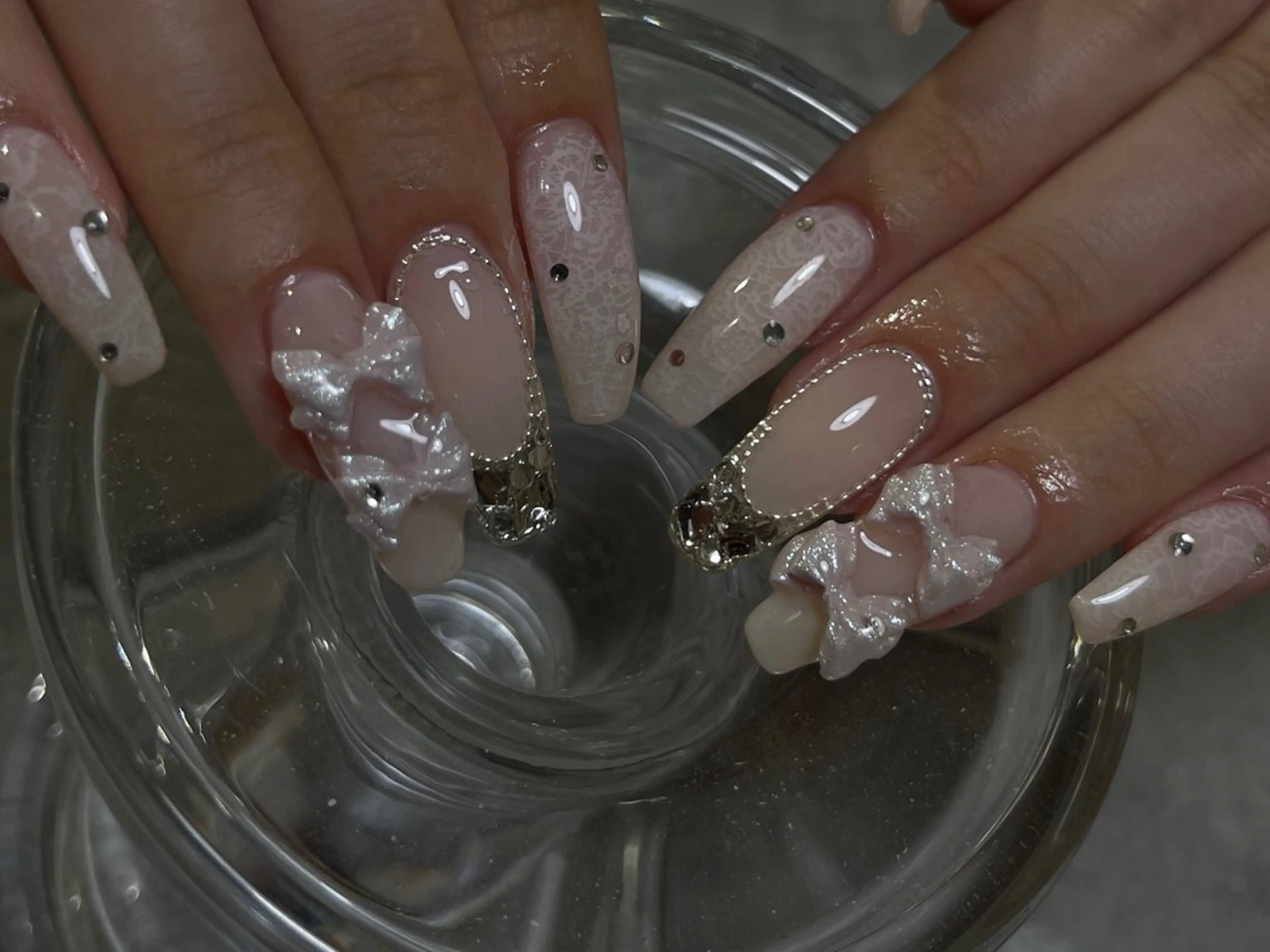 ネイル ハンドネイル ハンドケア nail salon kukuna所属・ワンホン/韓国 nail 大阪アメ村のネイルデザイン