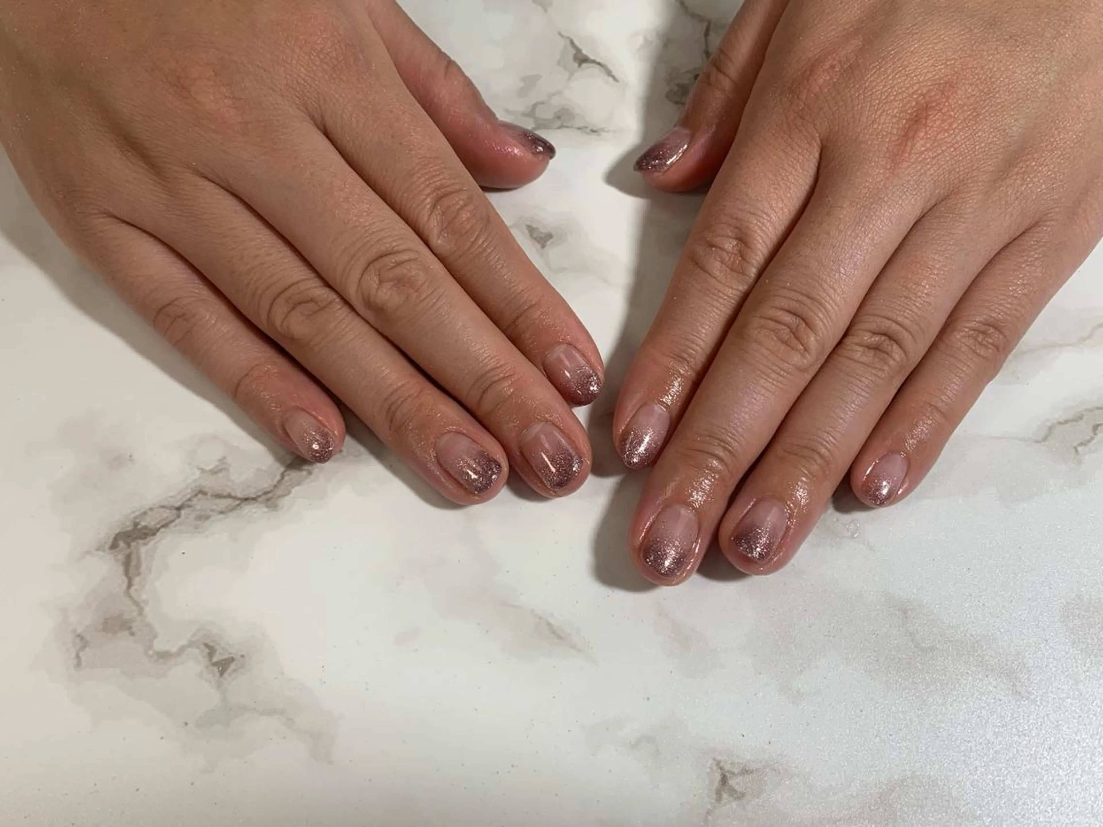 ネイル フラッシュネイル グラデーション ラメ(グリッター) ラメグラデーション Coconail 恭子のネイルデザイン