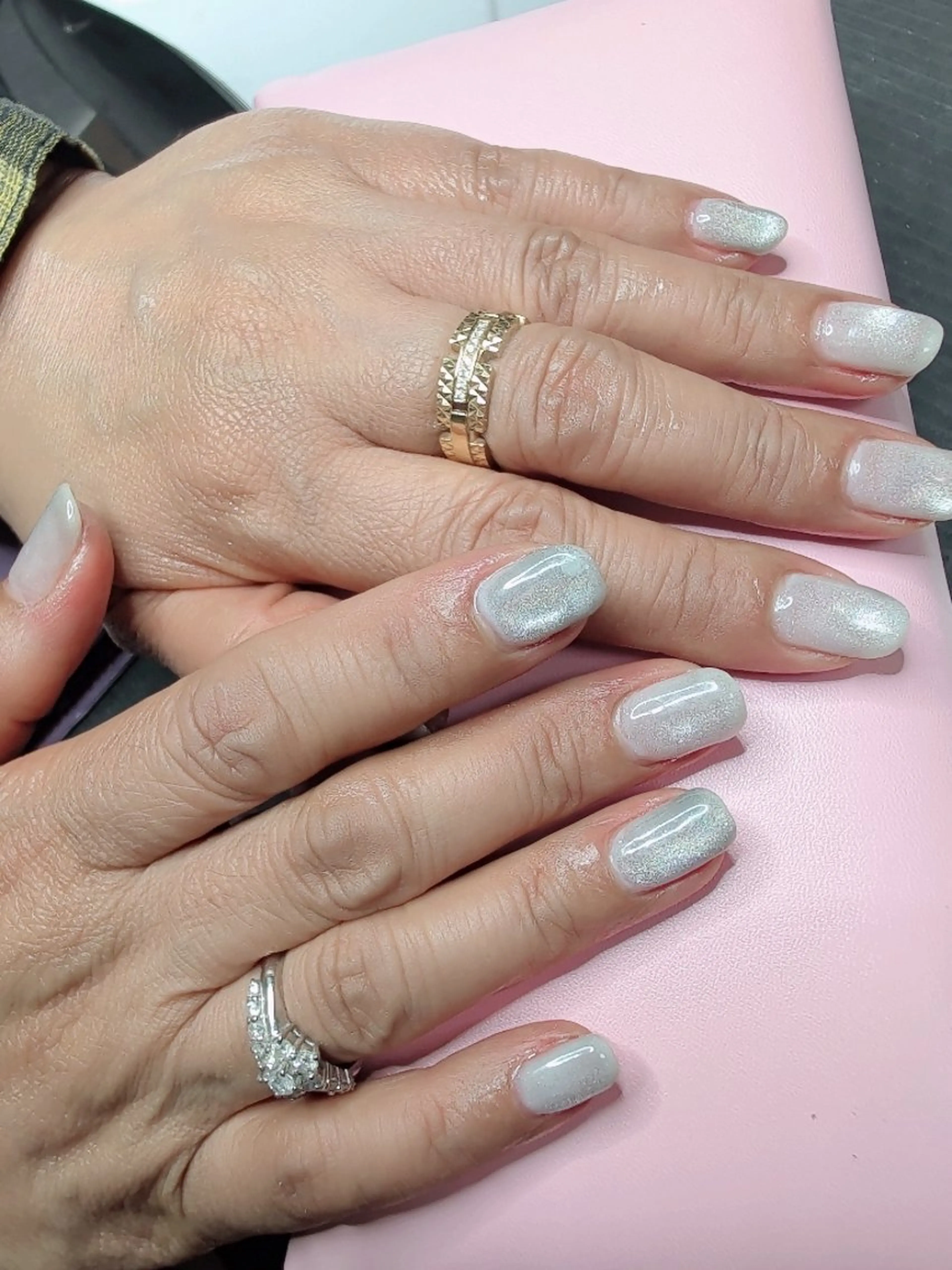 ネイル マグネットネイル ワンカラーネイル シンプルネイル beloved  ラニーのネイルデザイン