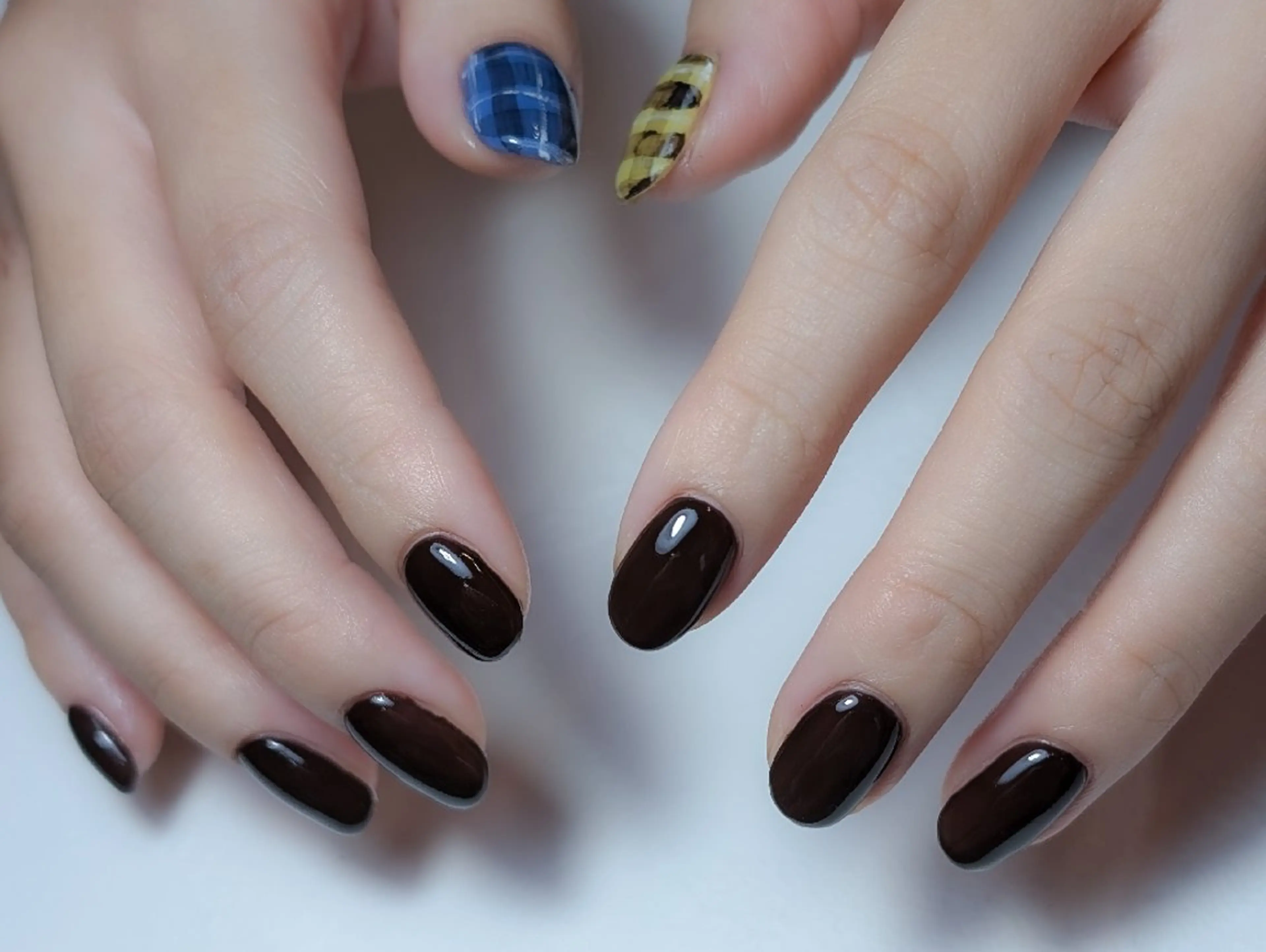 ネイル ハンドネイル LICO(ﾘｺ) ▶ ﾈｲﾗﾘｳﾑ ﾎﾇｱのネイルデザイン