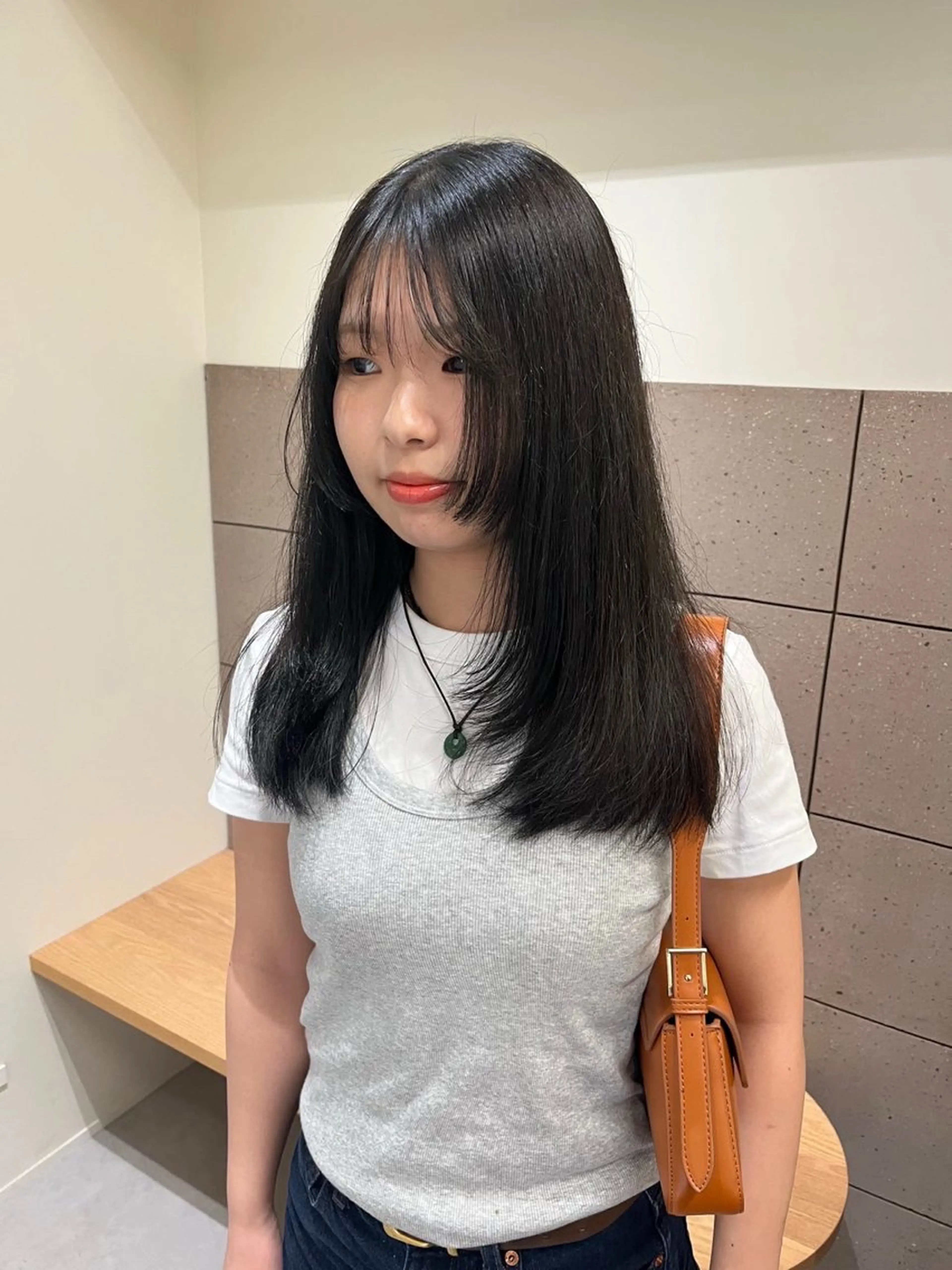 ミディアム mao /HUI金山のヘアスタイル