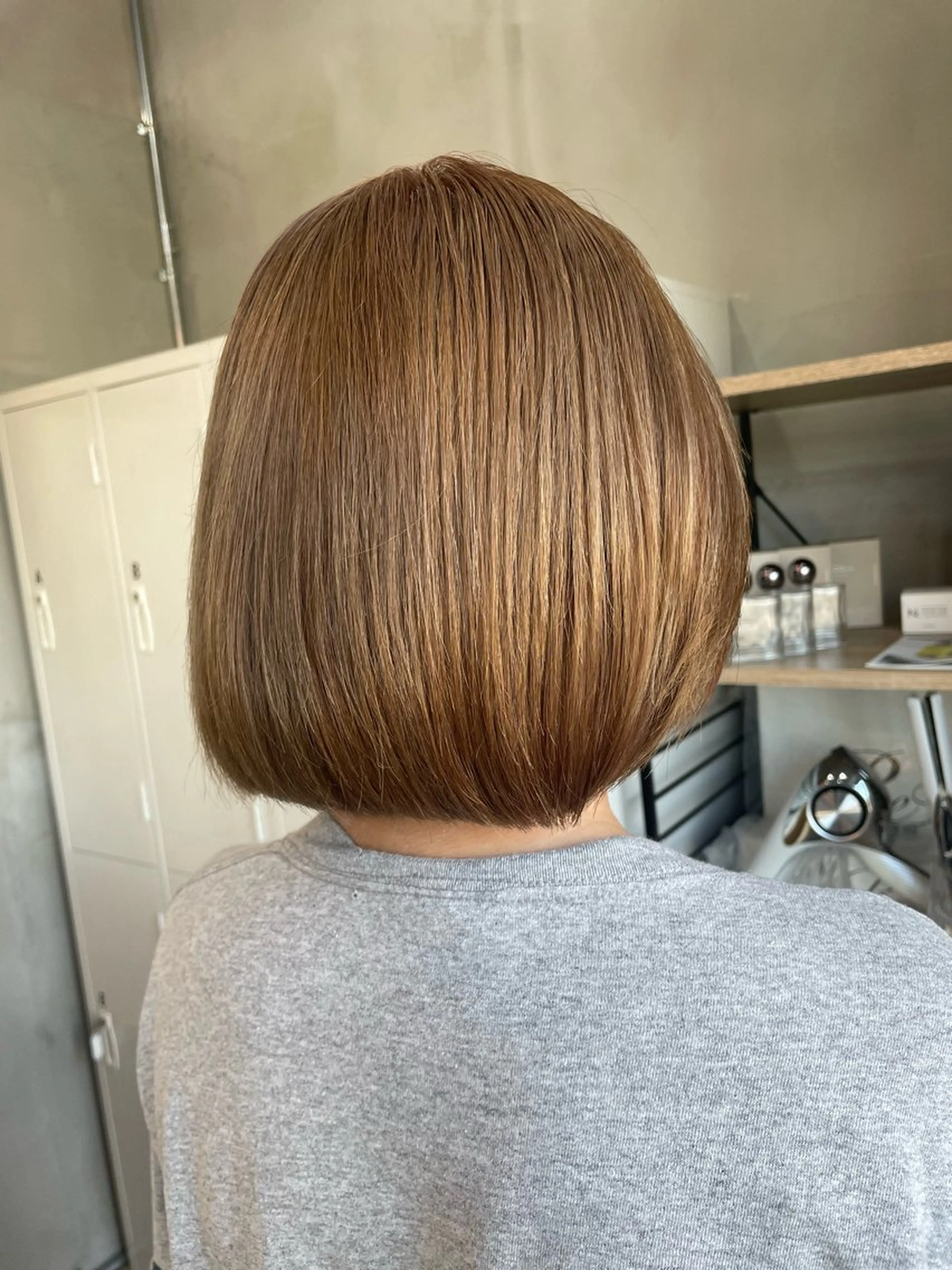 ショート ヘアカラー 佐野 広祐のヘアスタイル