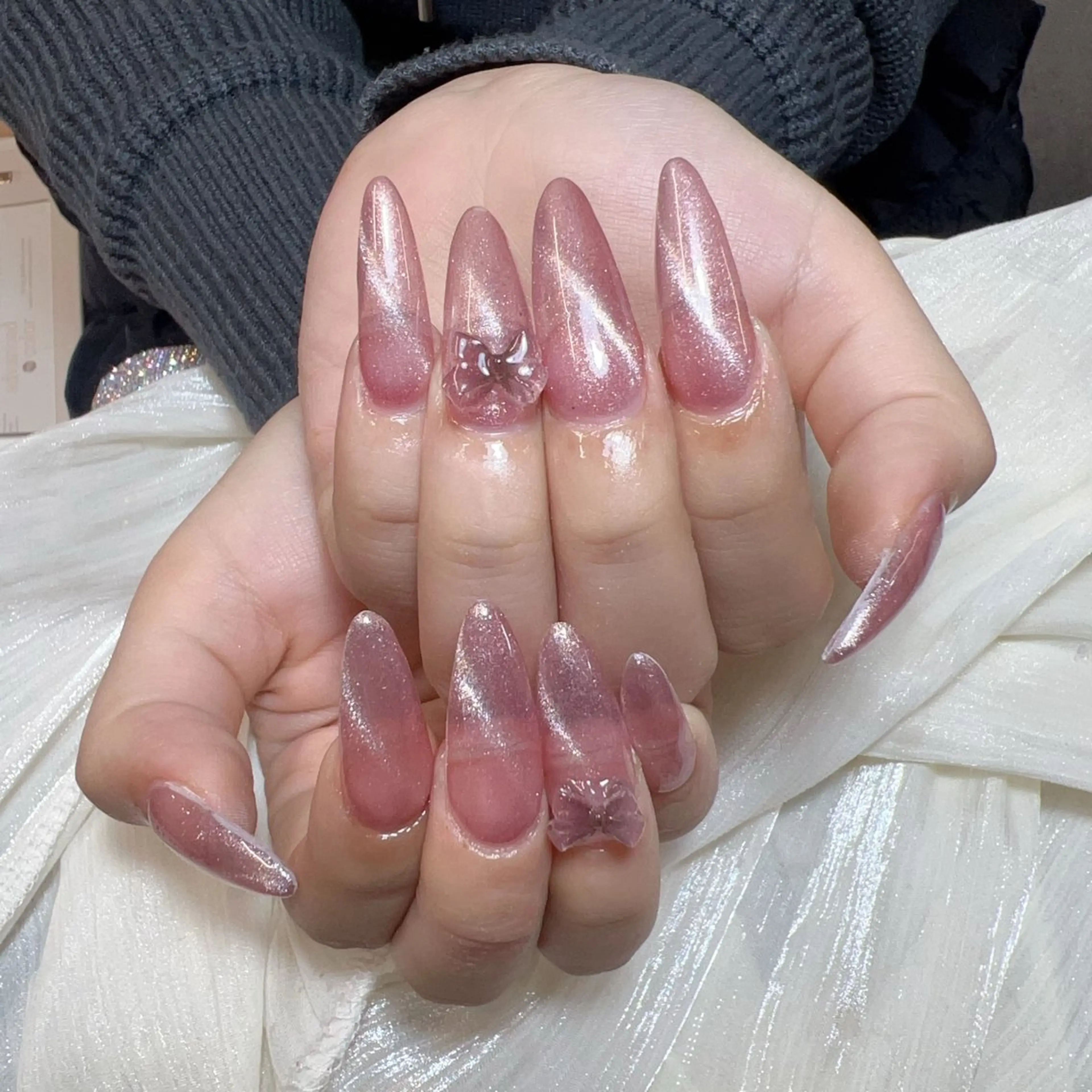 ネイル ハンドネイル 🎀nana🫧 ワンホンネイル🎀のネイルデザイン