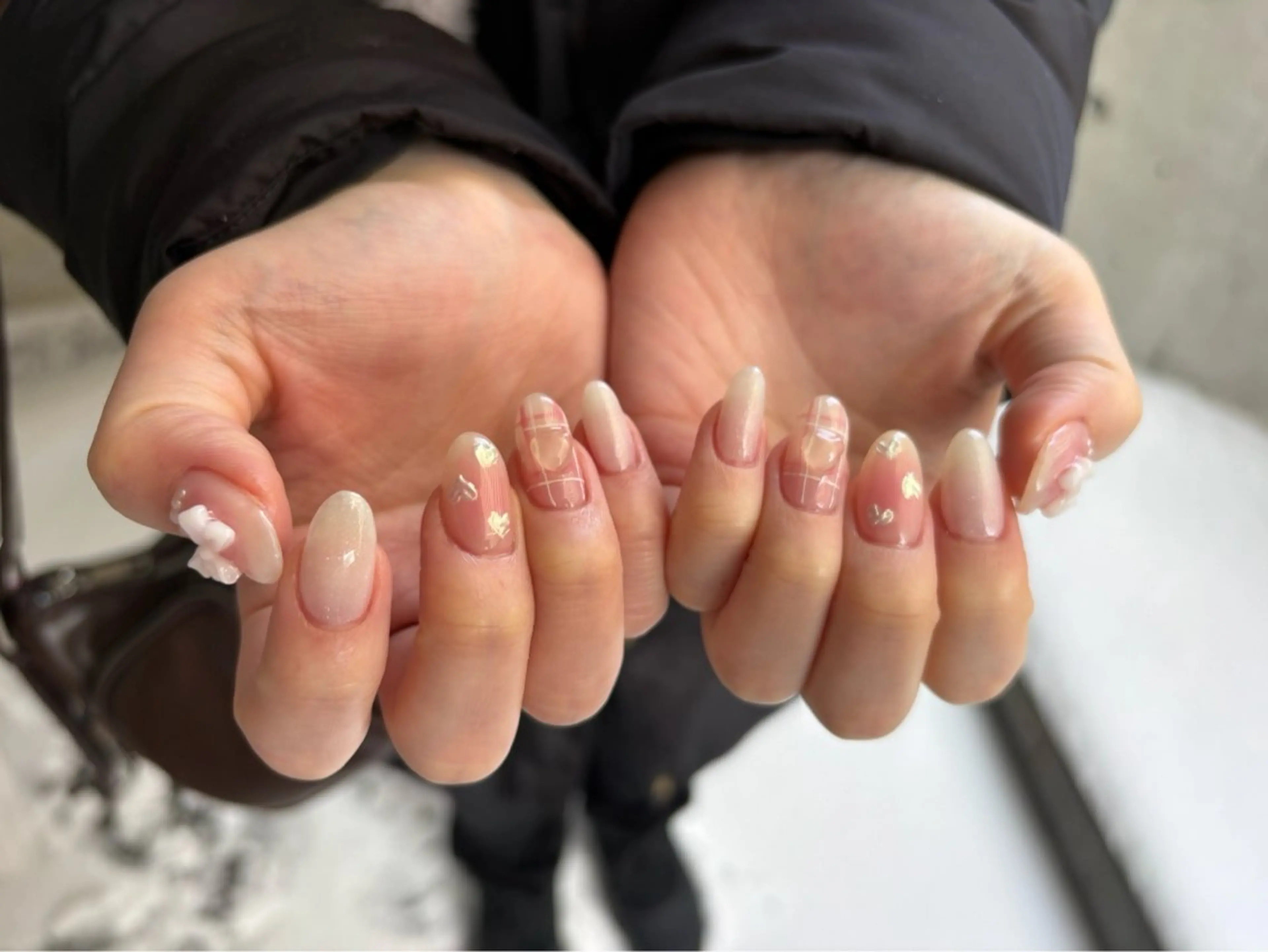 ネイル ハンドネイル 長谷川 奈緒美のネイルデザイン