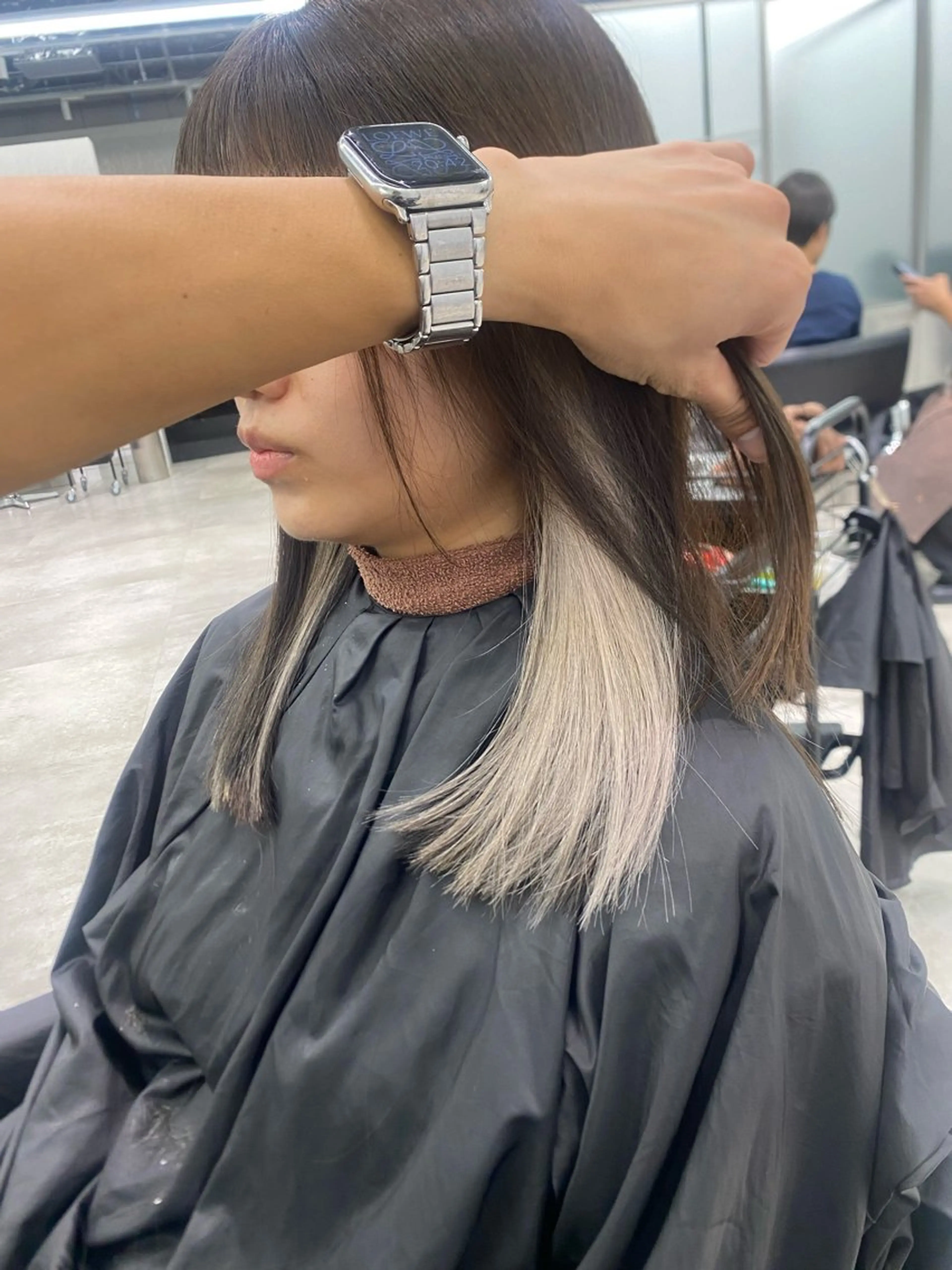 ロング カラー ヘアカラー トリートメント ハイライト、レイヤー カット/西梅田/中西のヘアスタイル