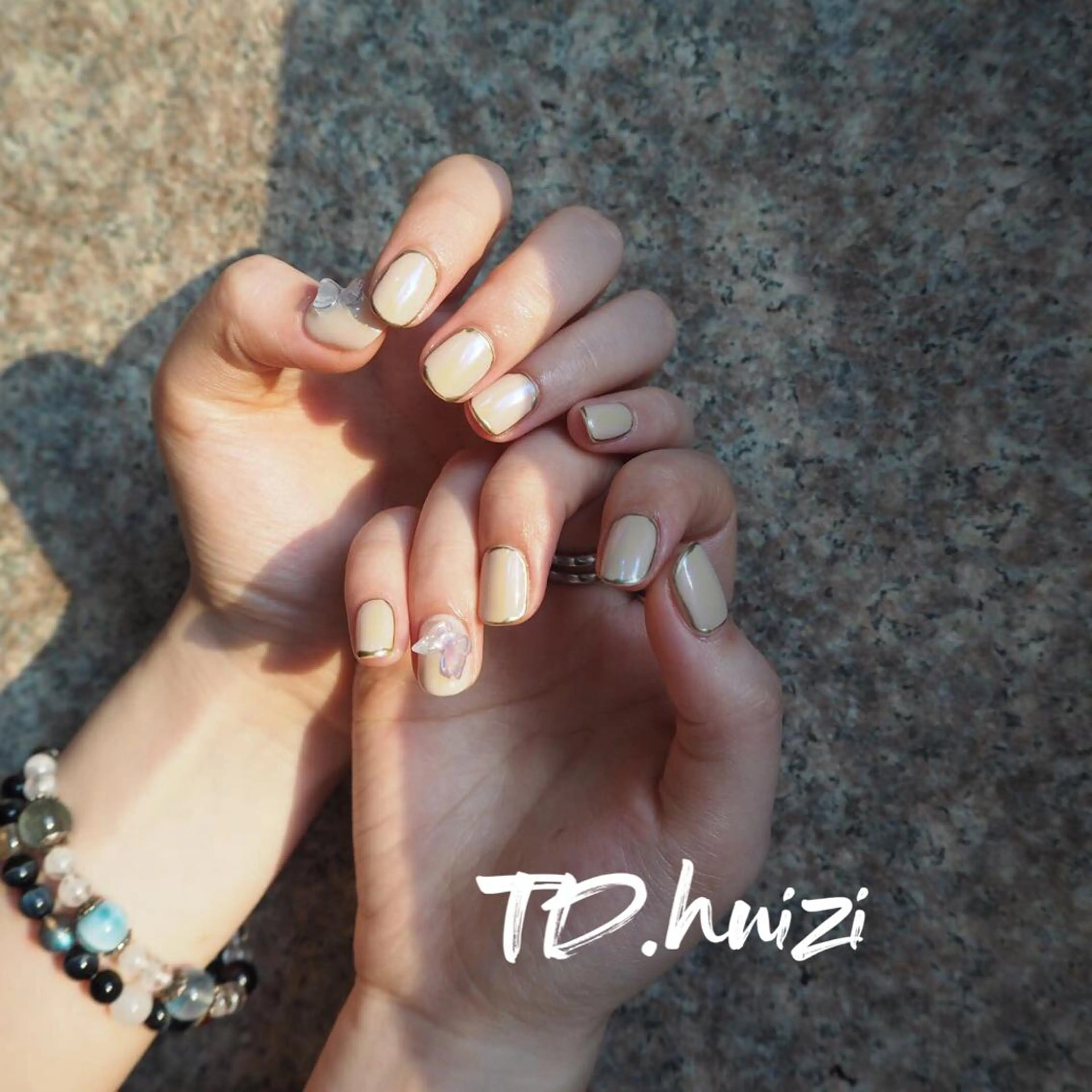 ショート めぐみのネイルサロン スタッフ練習のネイルデザイン