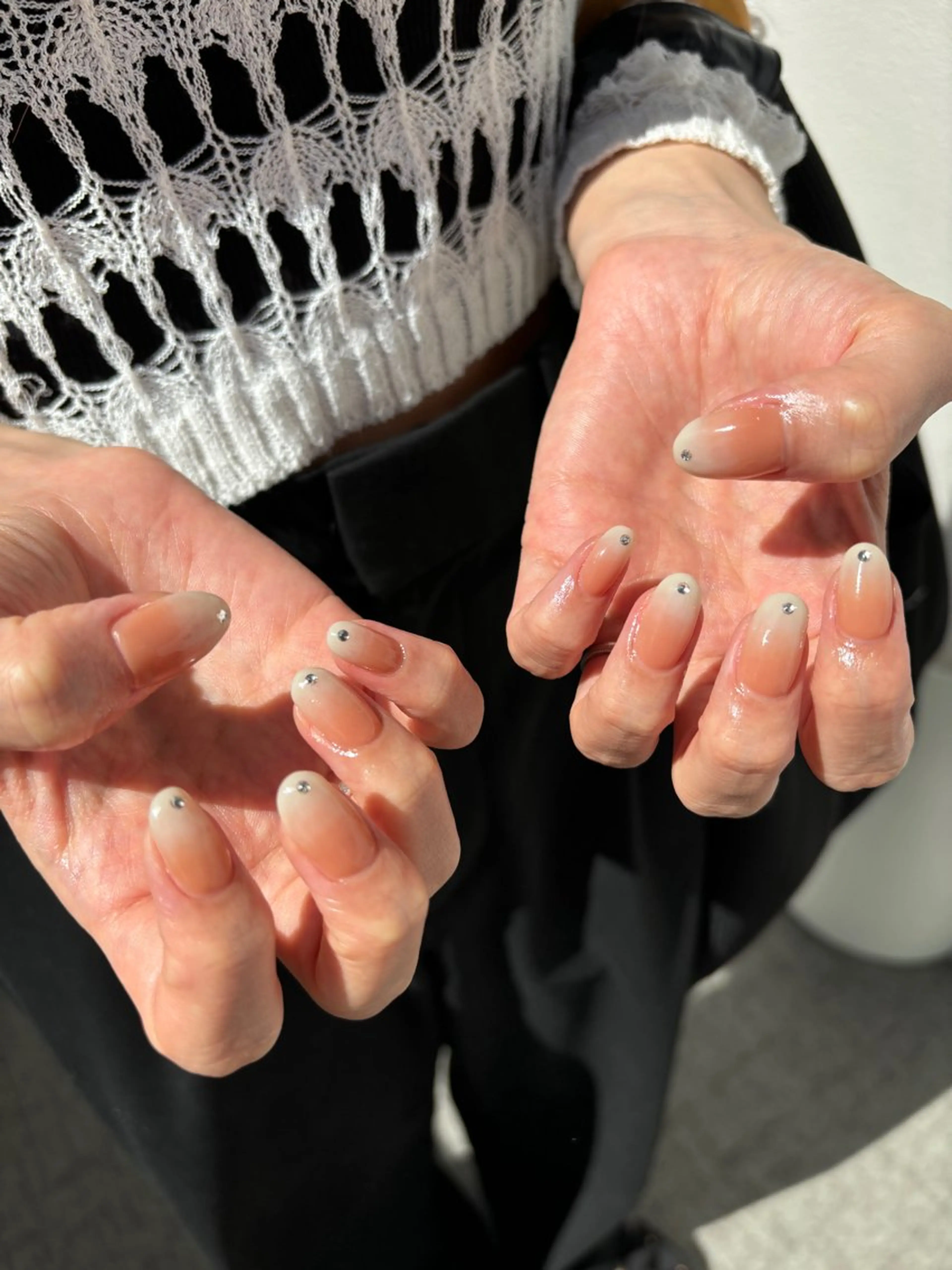 ネイル ハンドネイル SALON VILLAGE Aoyama 2nd.所属・yuri. 🪷のネイルデザイン