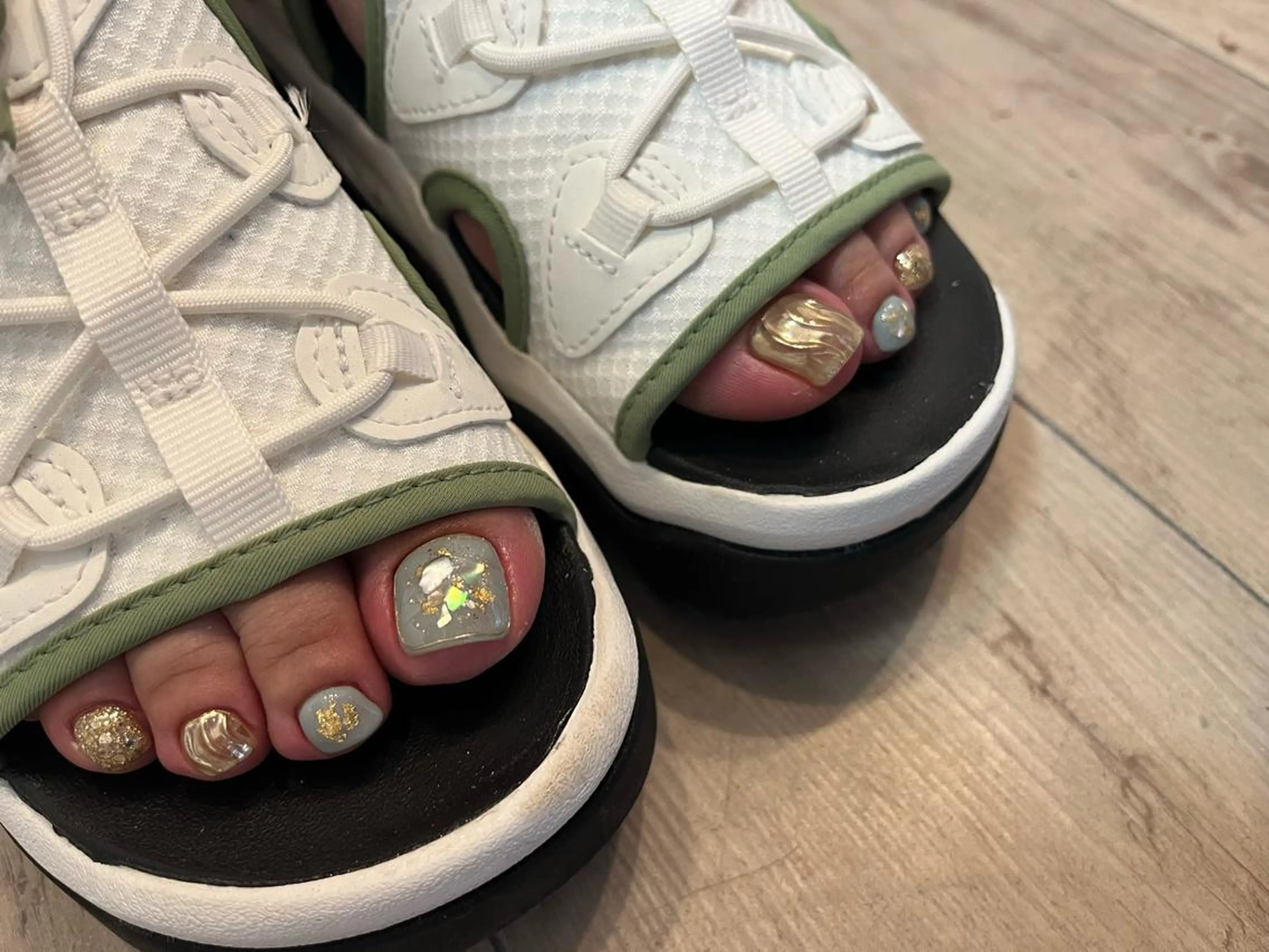 ネイル LINON所属・【LINON】 airiのネイルデザイン