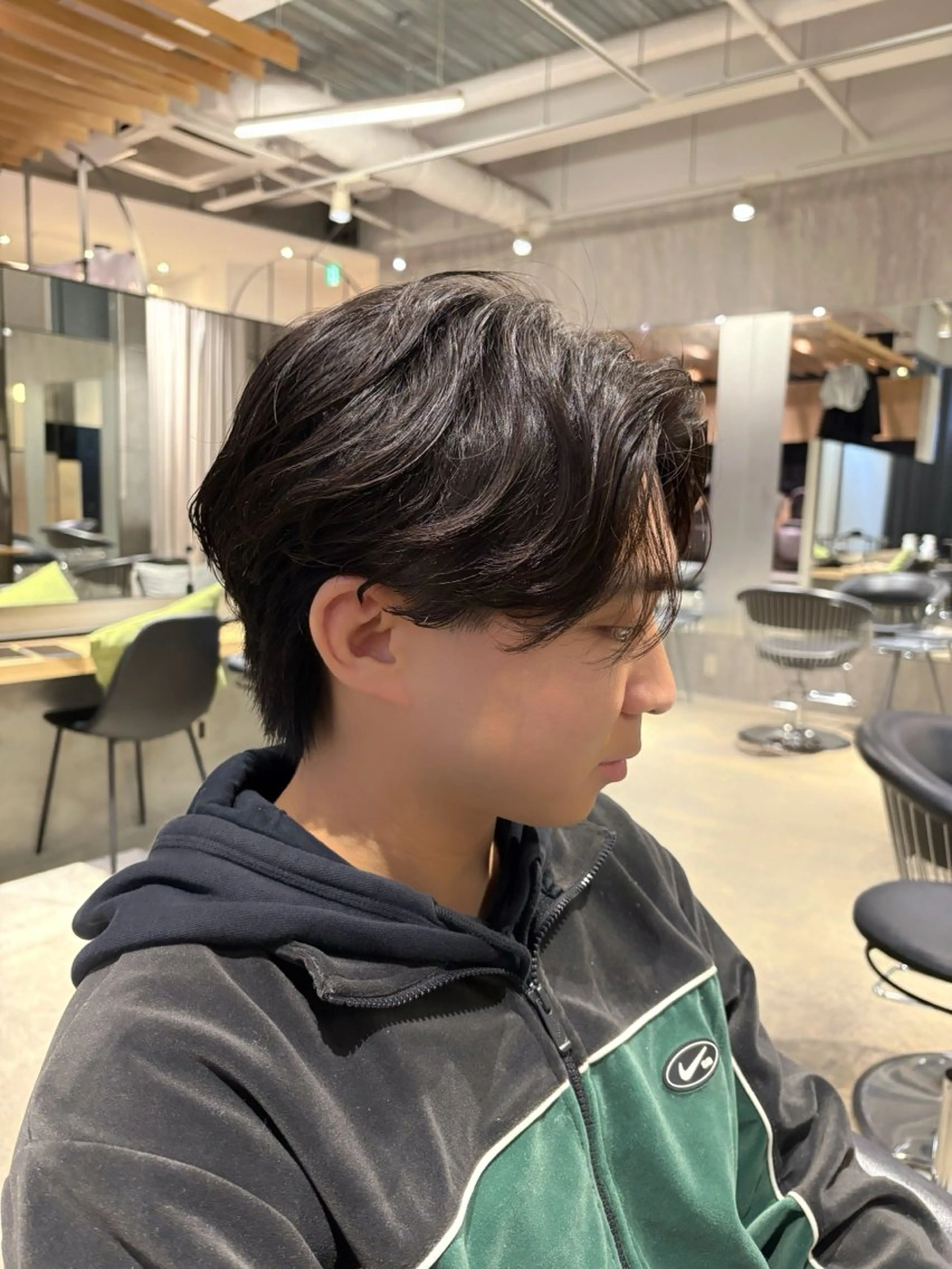 パーマ メンズ センターパート カット パーマ ありあ【カット、 パーマモデル】のヘアスタイル