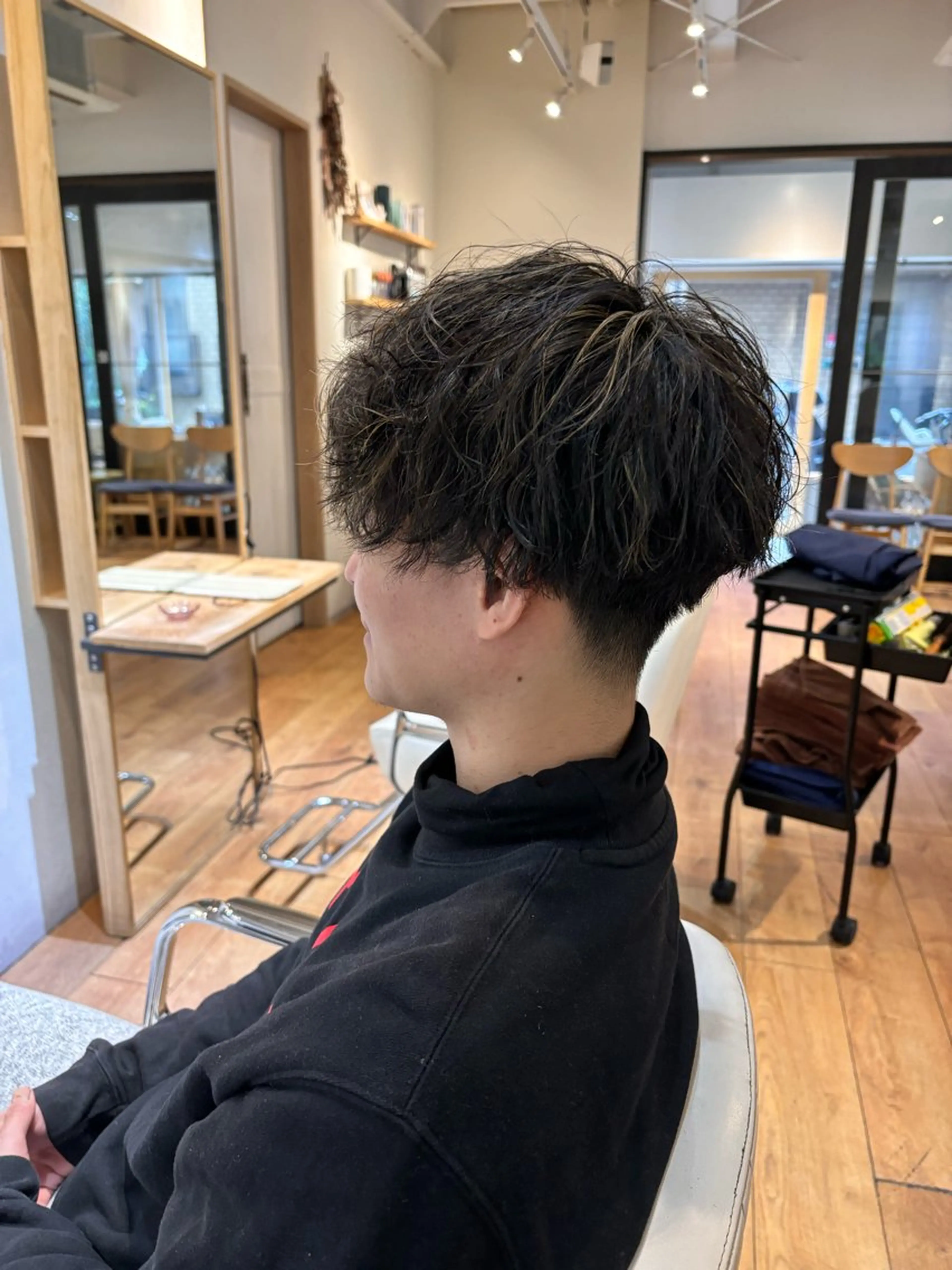 【👨🏻メンズ限定🎩】男前カット +デザインパーマ +プレケアトリートメントの写真