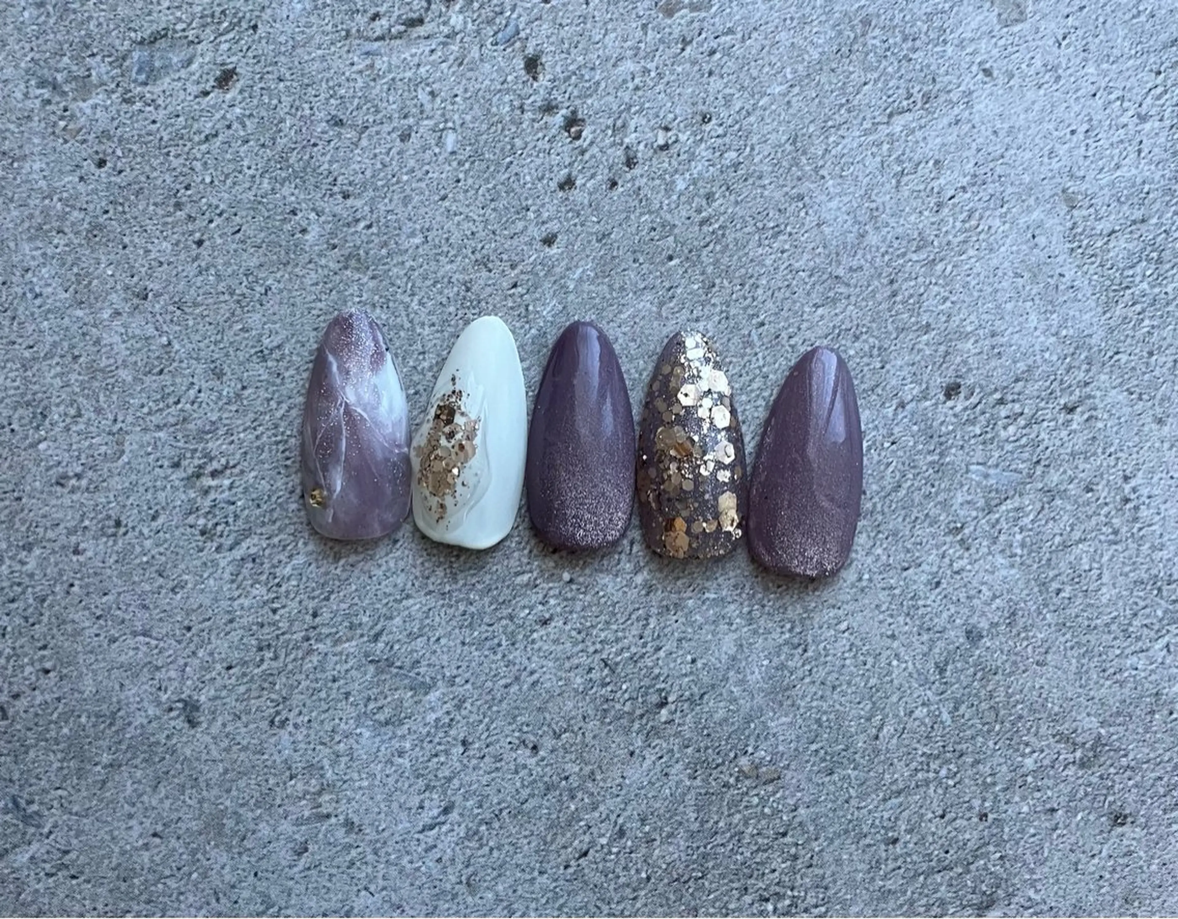 ネイル ゴージャス キラキラネイル 大理石ネイル(マーブル) ニュアンスネイル COCO Nail　光が丘駅近のネイルデザイン