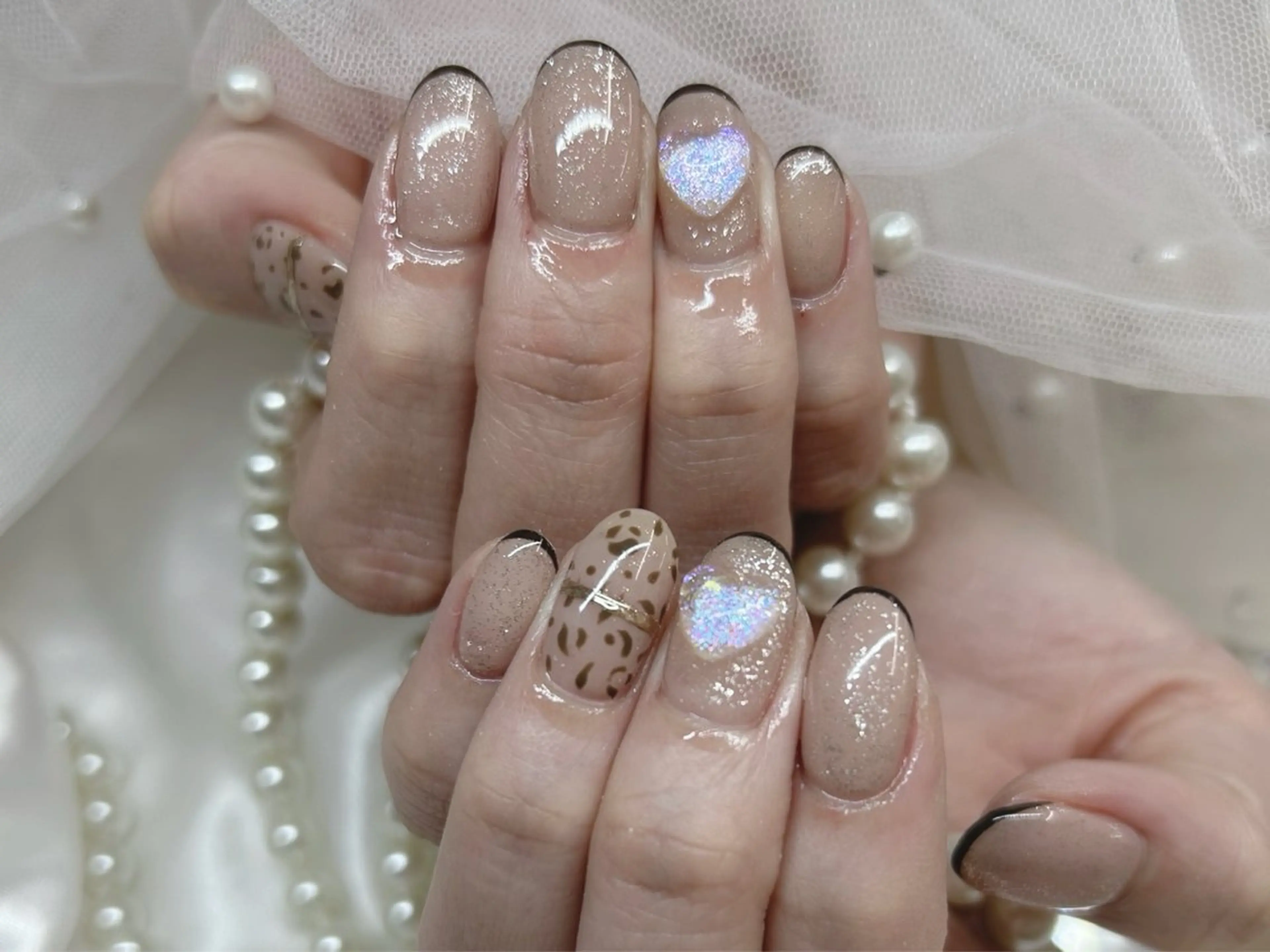 ミディアム ハンドネイル Nailsalon Angeのネイルデザイン