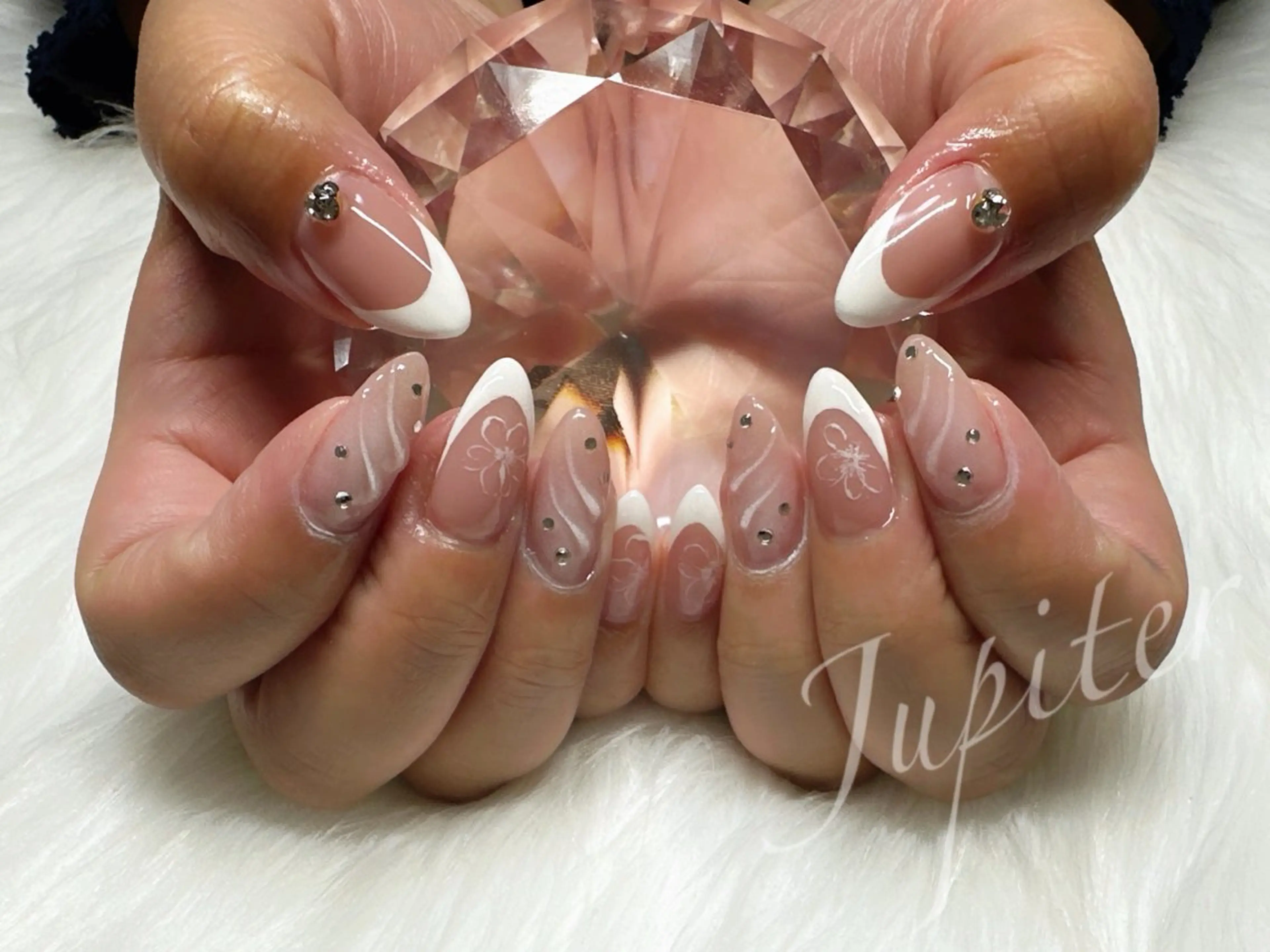 ネイル Jupiter所属・Jupiter Toshieのネイルデザイン