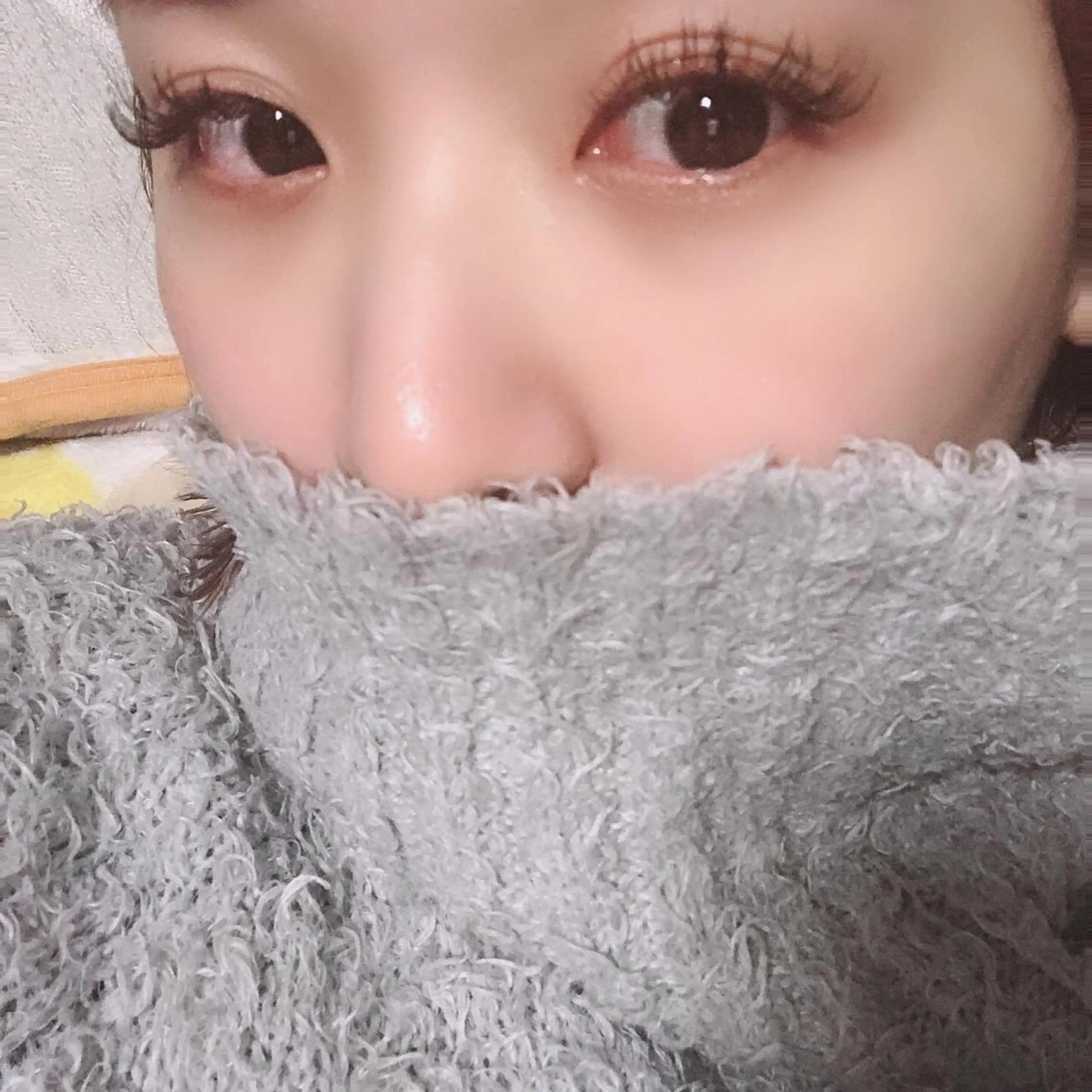 ボリュームラッシュ240本(60束)の写真