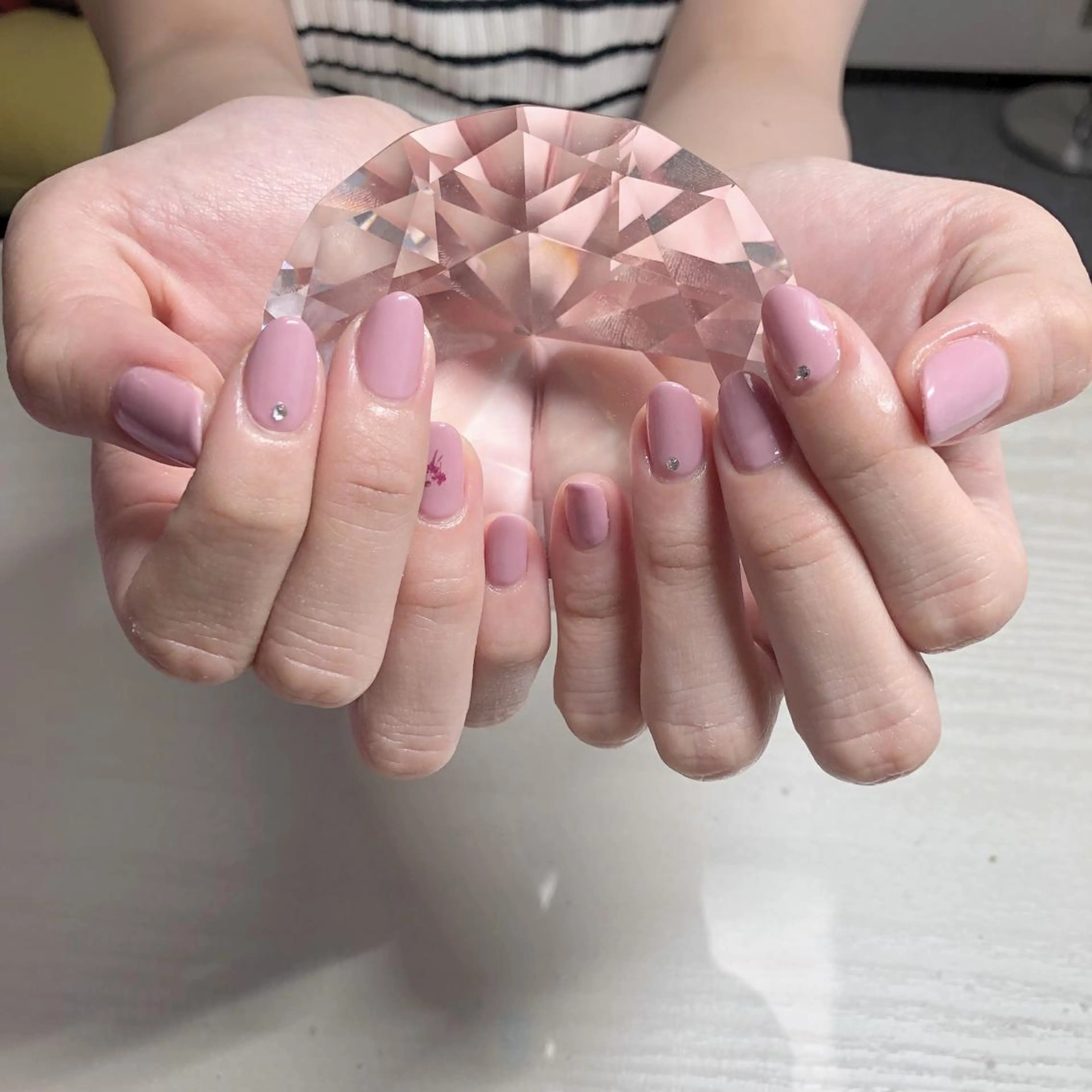 ネイル I pinknail 韓国風·持ち込み専門のネイルデザイン