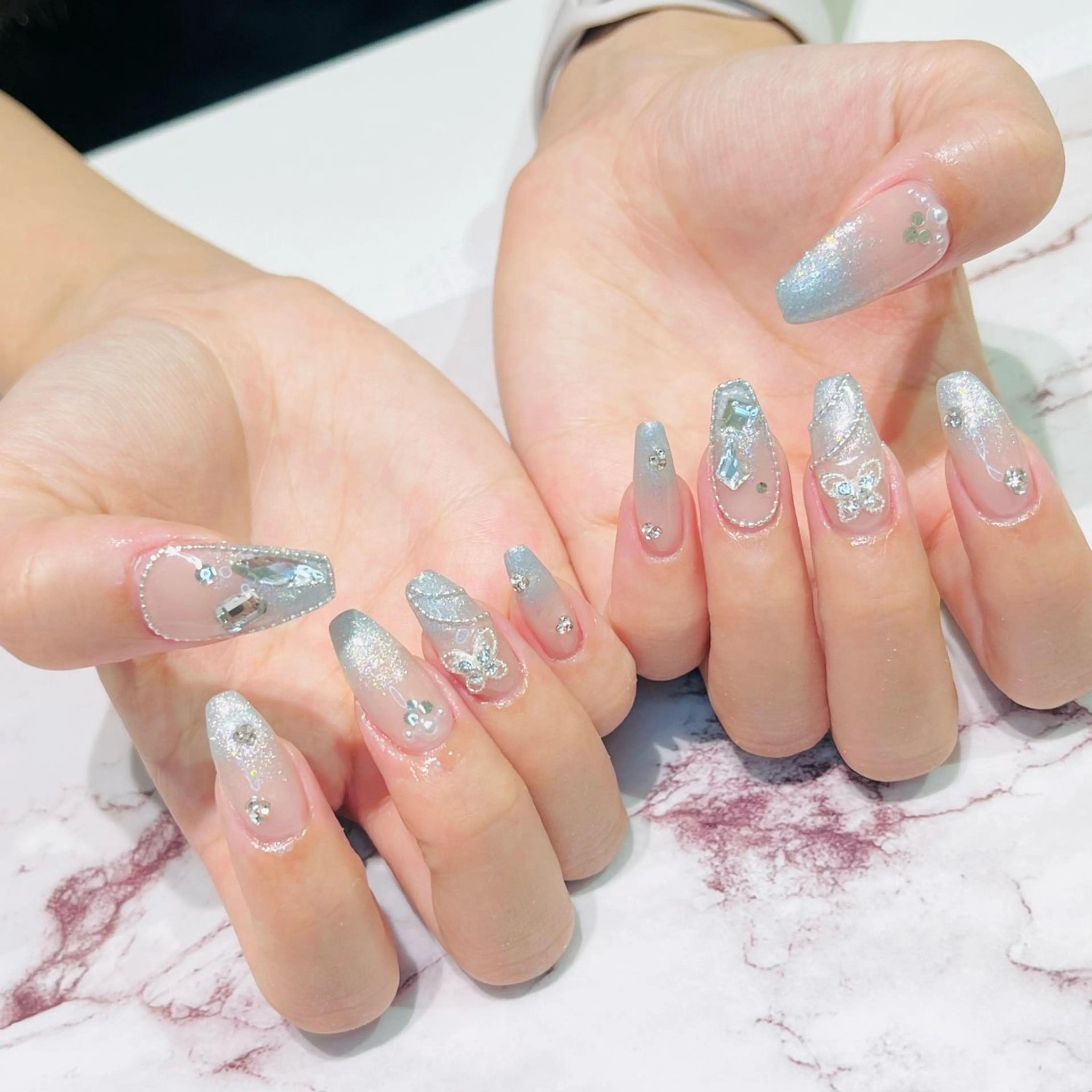 ネイル ハンドネイル Hair removal & Beauty salon Produce by Lucia所属・nail salon Luciaのネイルデザイン