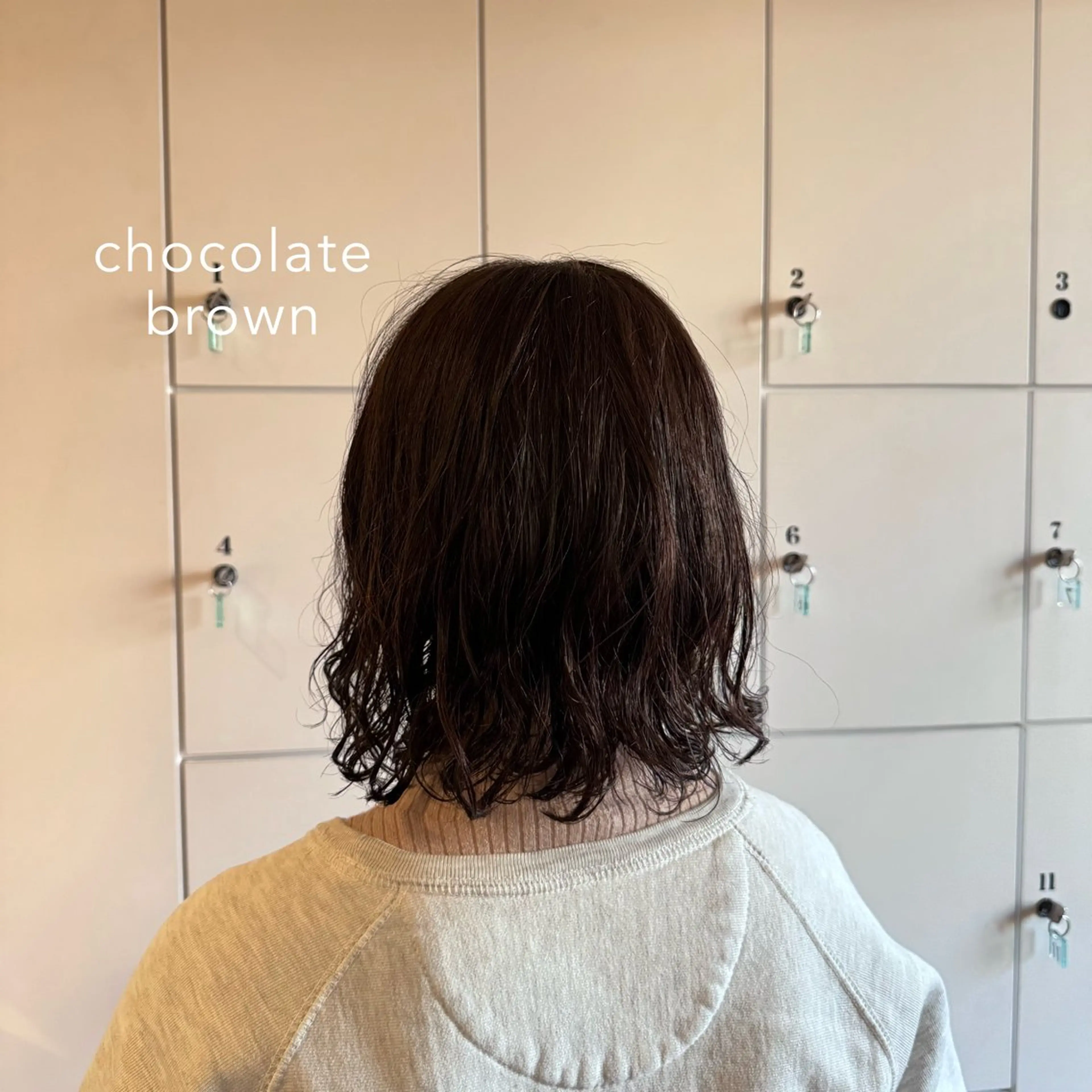 ミディアム カラー パーマ ブラウンカラー チョコレートブラウン ヘアカラー PROPE+ / ホシナ ミレイのヘアスタイル