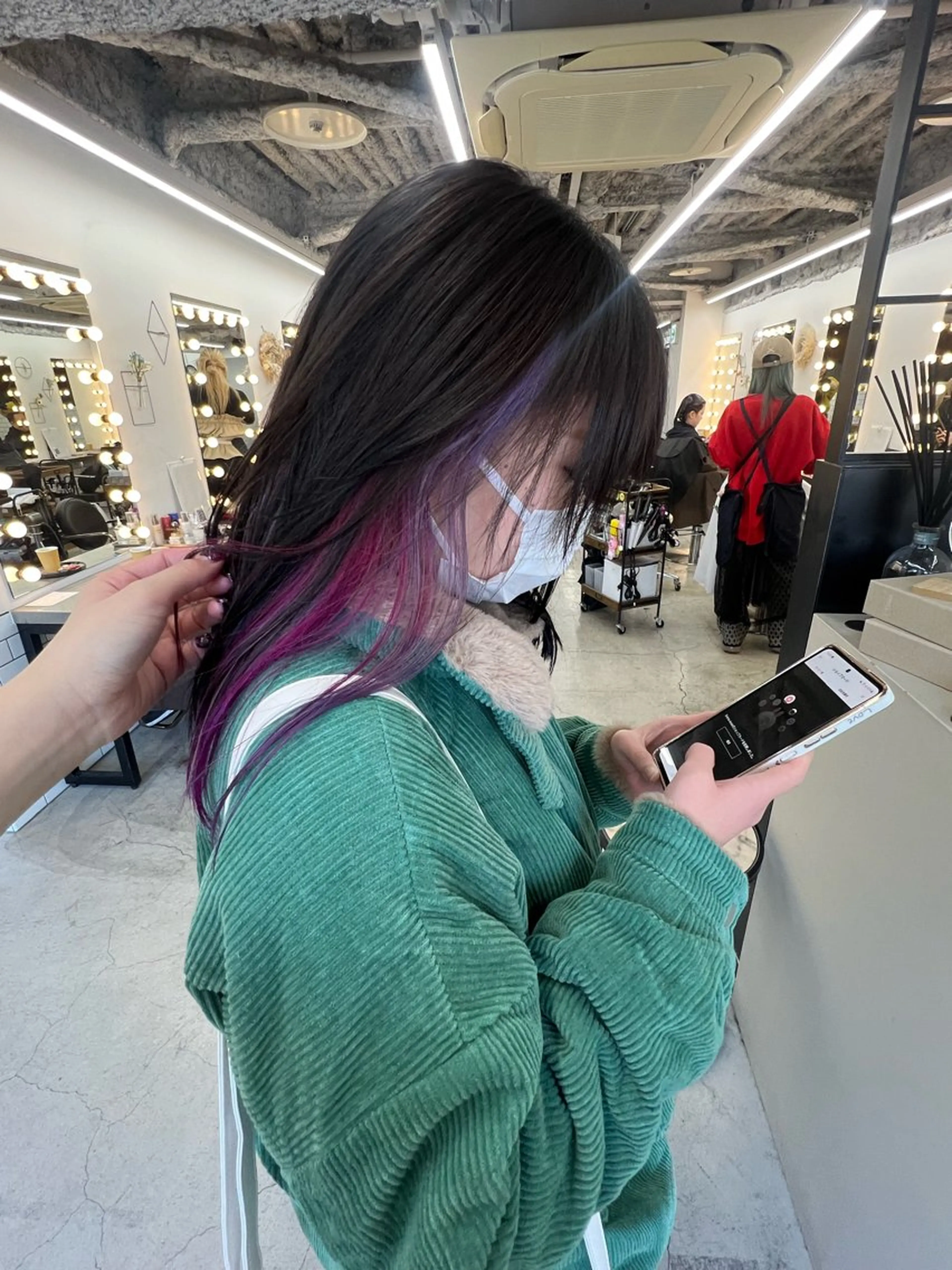 ミディアム 奥田 葵のヘアスタイル