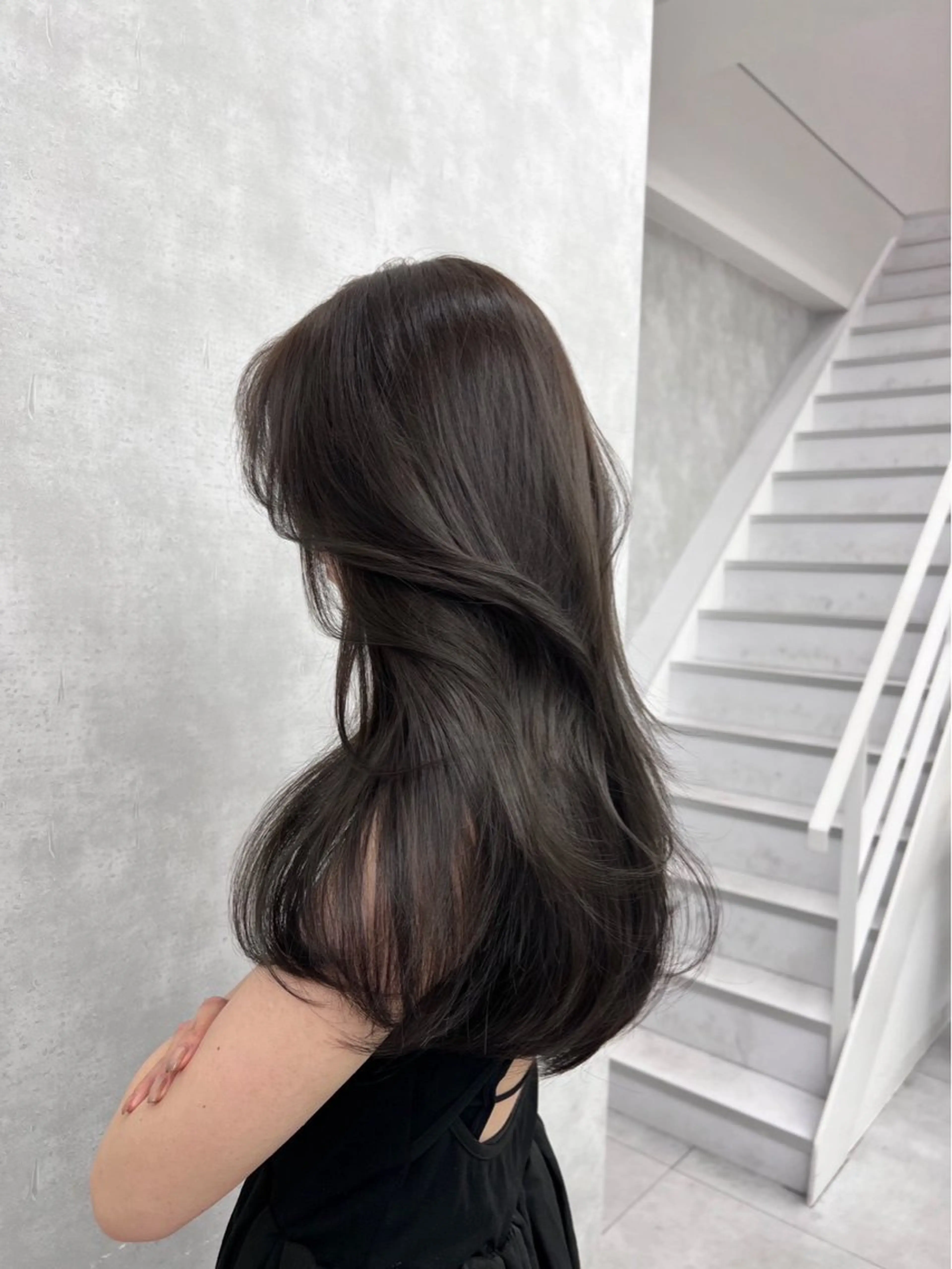 ロング カラー パーマ ヘアアレンジ 透明感カラー くびれヘア 顔周りカット 髪質改善 ヨシンモリ 🫧かいり🌷韓国 まつ毛🪽‪天王寺のマツエク・マツパデザイン