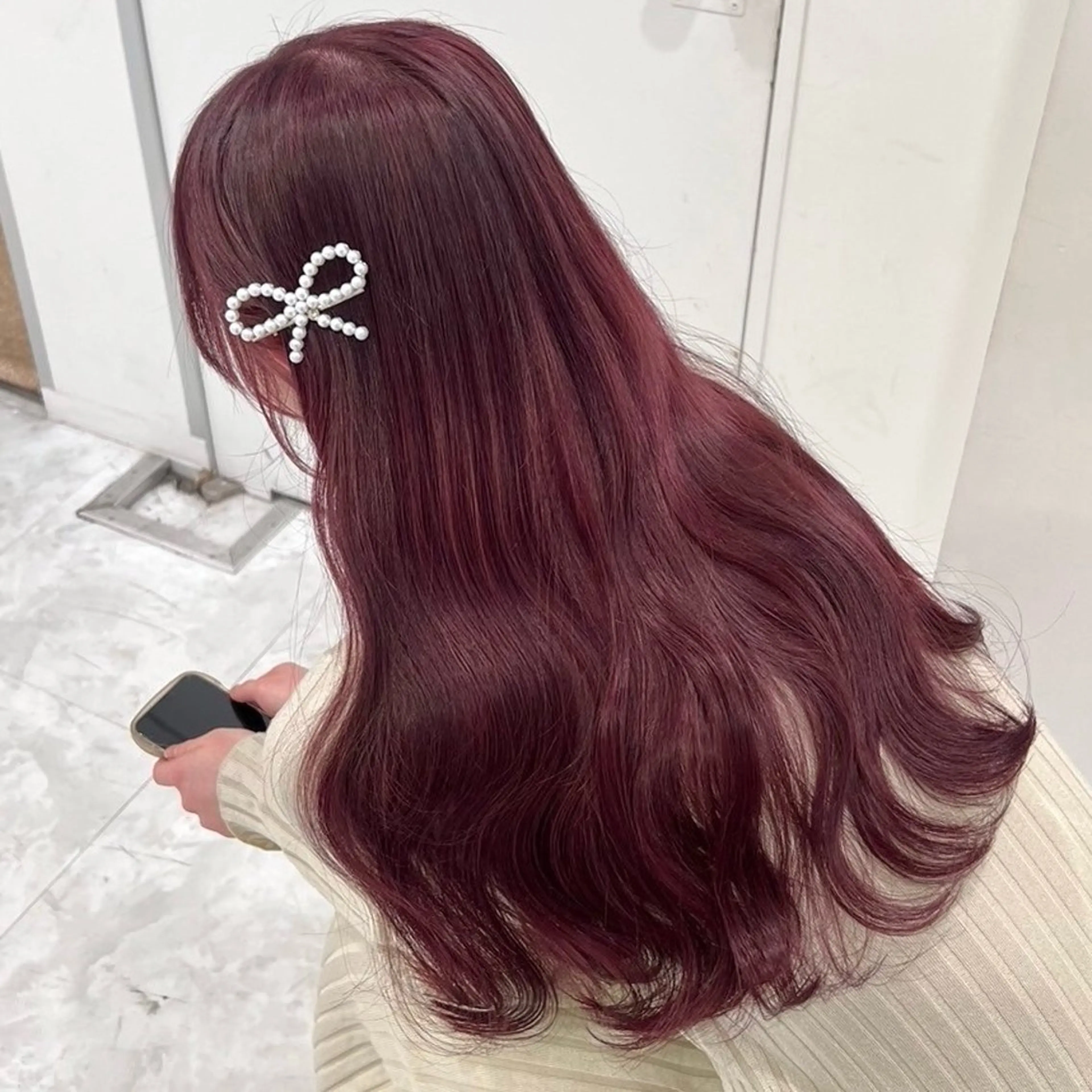 ロング カラー カット ヘアカラー トリートメント ヘッドスパ 韓国風艶髪🎀 暖色カラー🤍のヘアスタイル