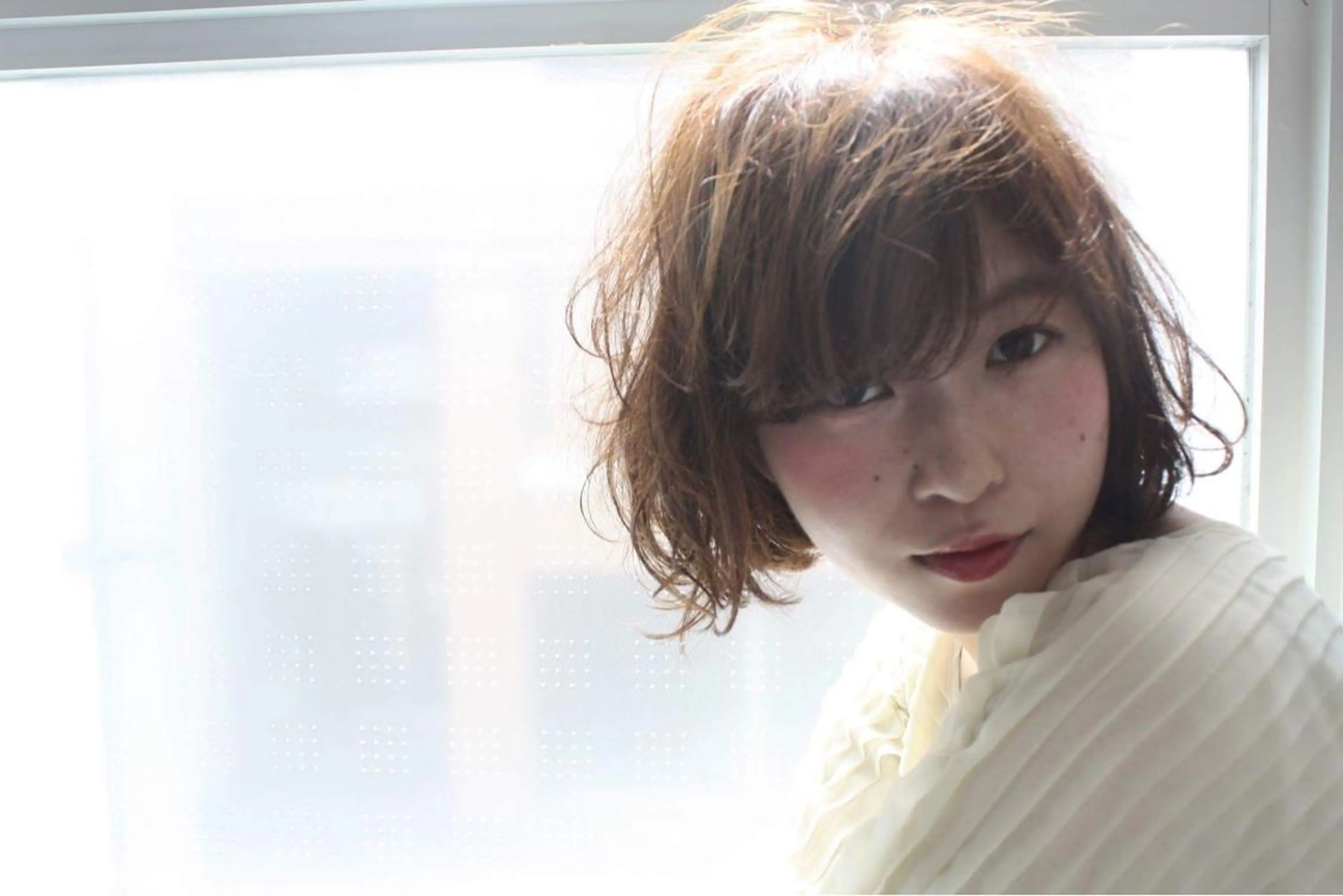 ショート ミディアム セミロング カラー パーマ tuuli トゥーリのヘアスタイル