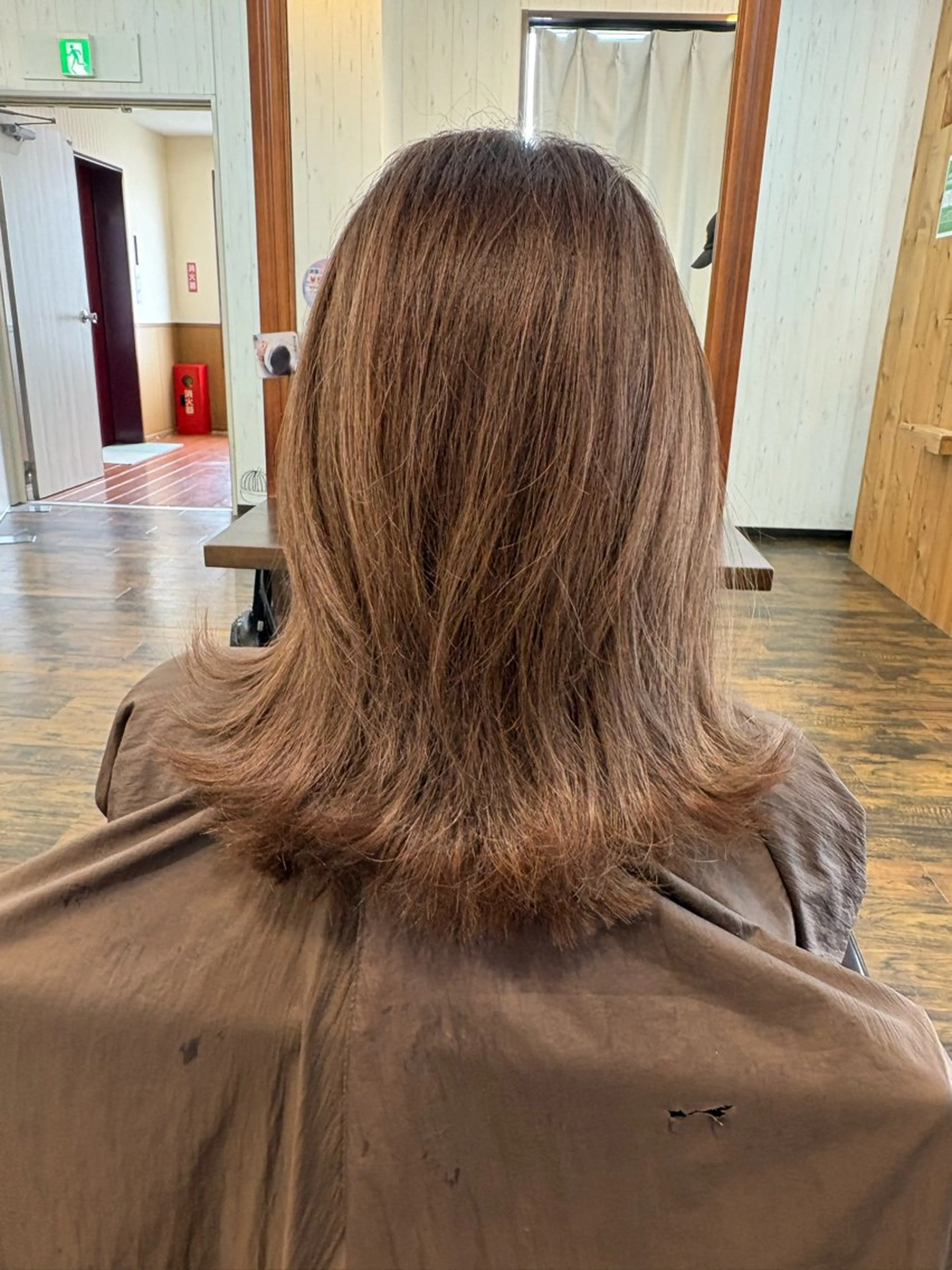 ミディアム 馬来 千尋のヘアスタイル