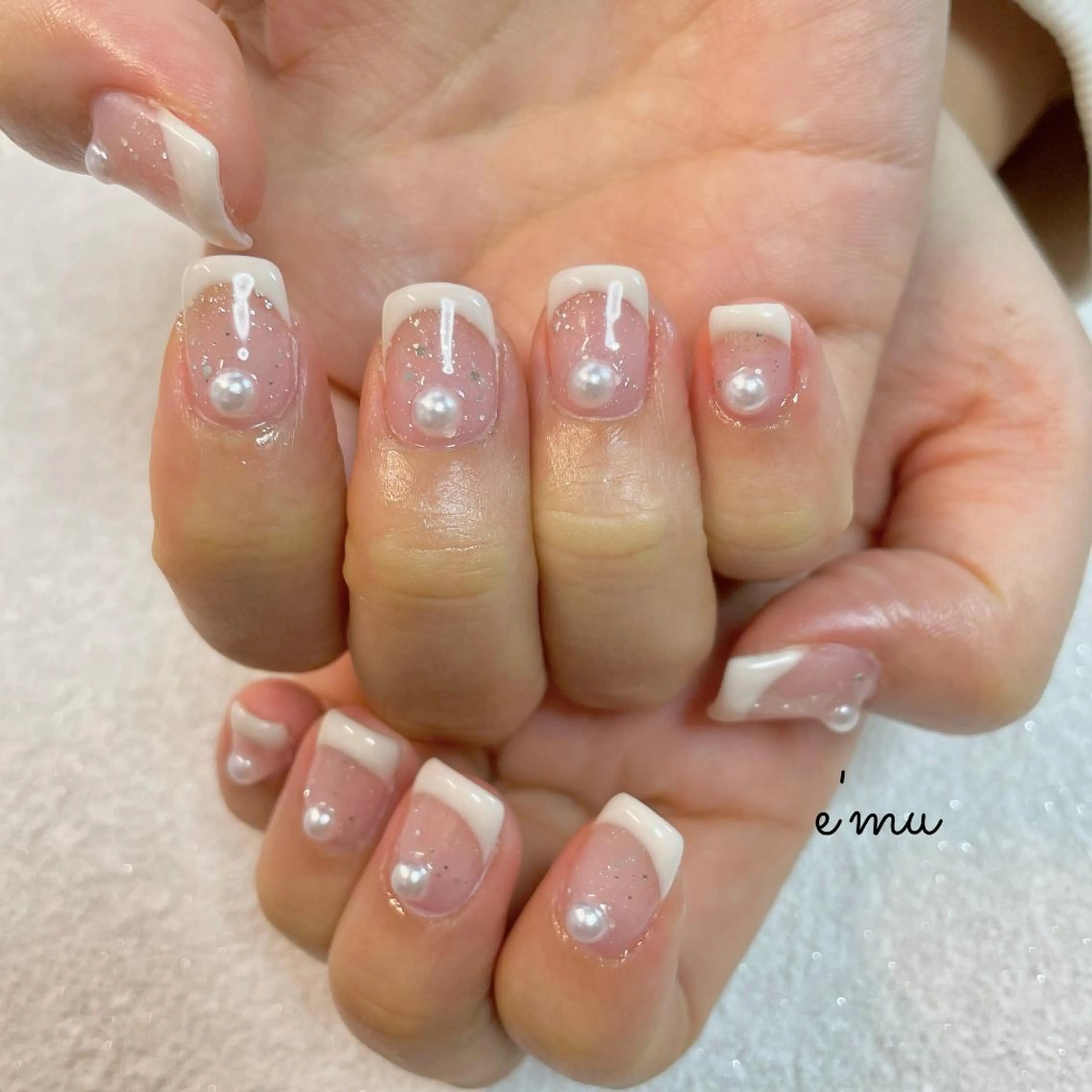 ネイル フレンチネイル ハンドネイル nail salon e'mu💐のネイルデザイン