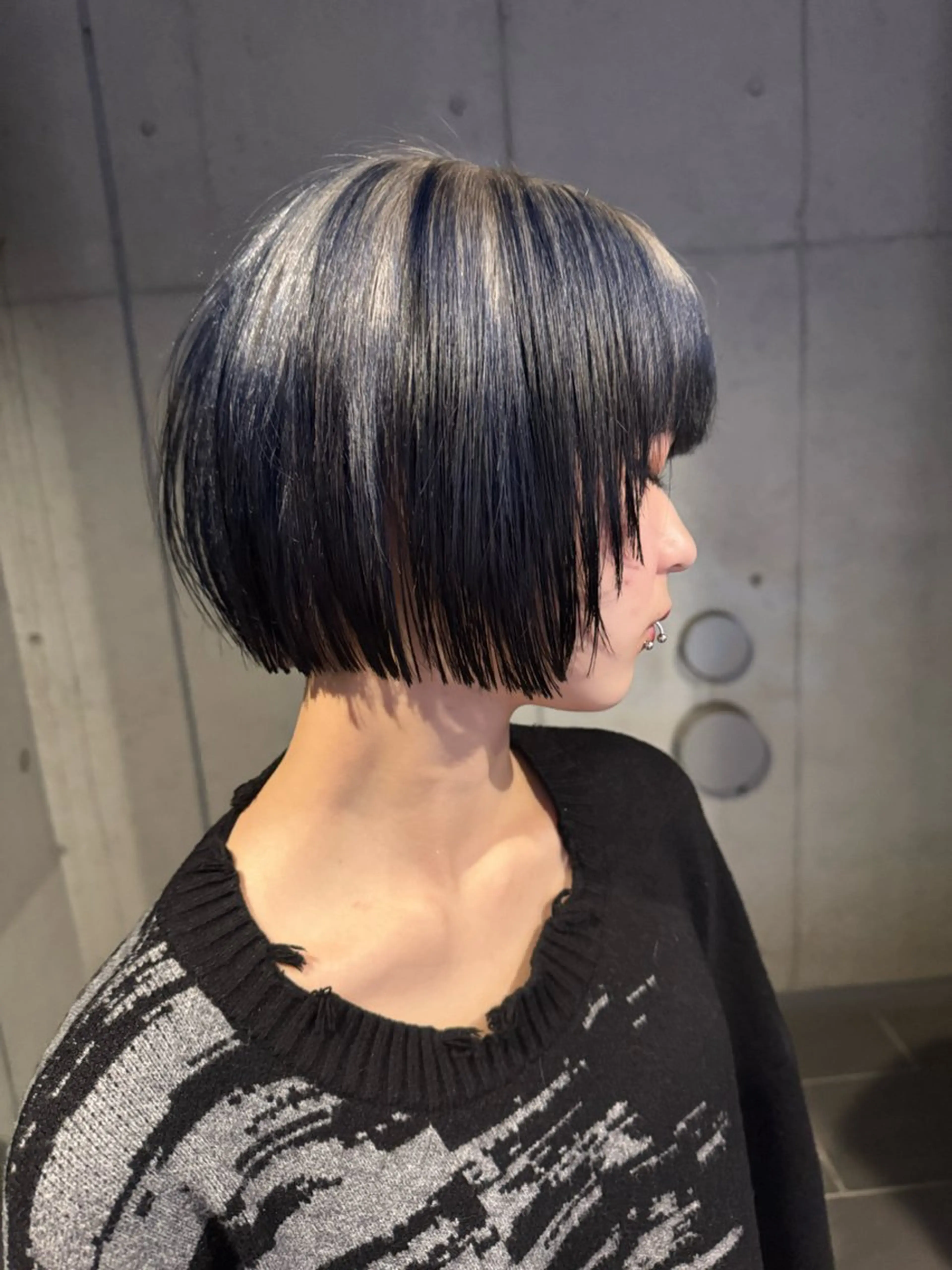 ショート カラー だいち/ブリーチ/ レイヤーカットのヘアスタイル