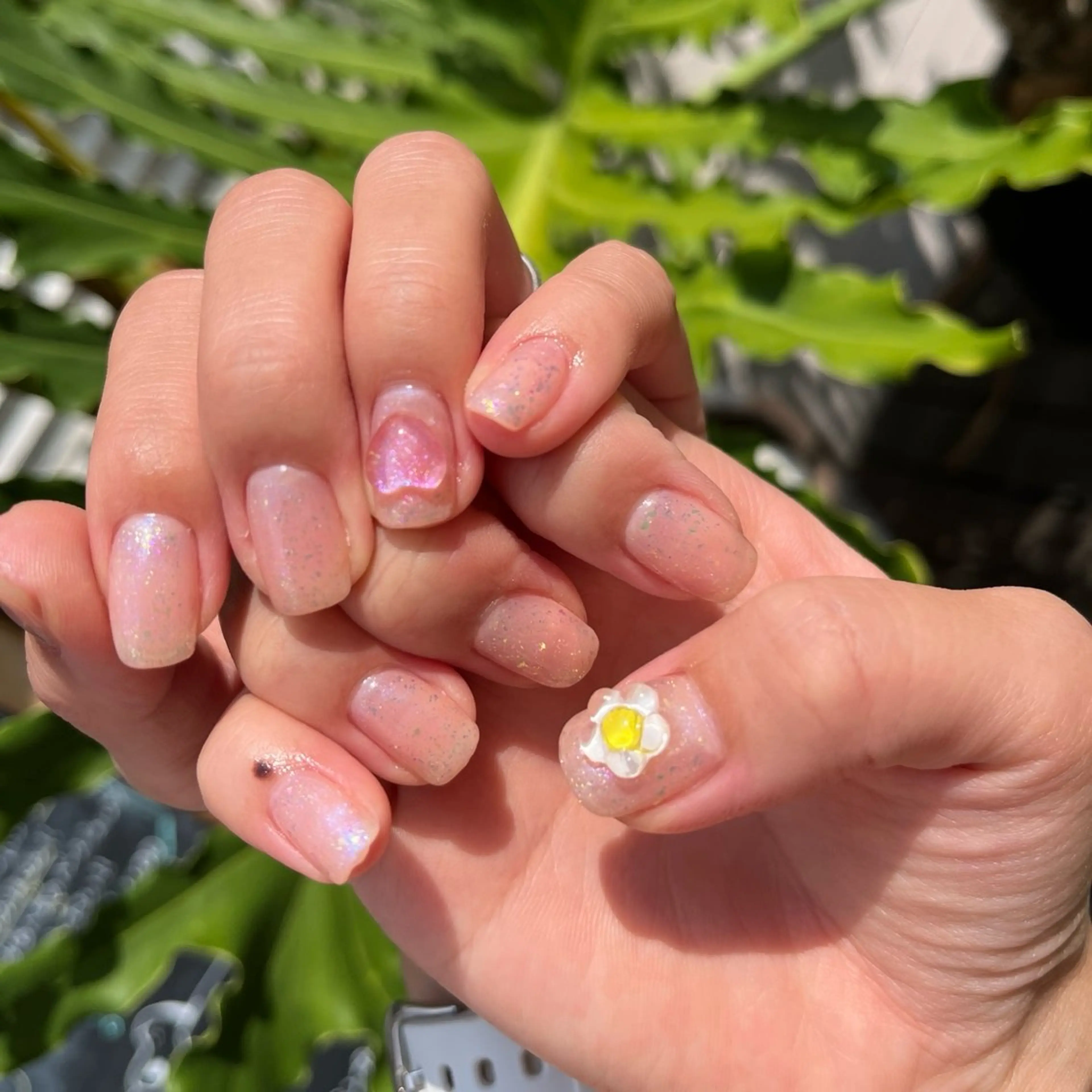 ネイル ラメ(グリッター) ワンカラーネイル その他(ネイル) Aina北千住西口店 井田のネイルデザイン