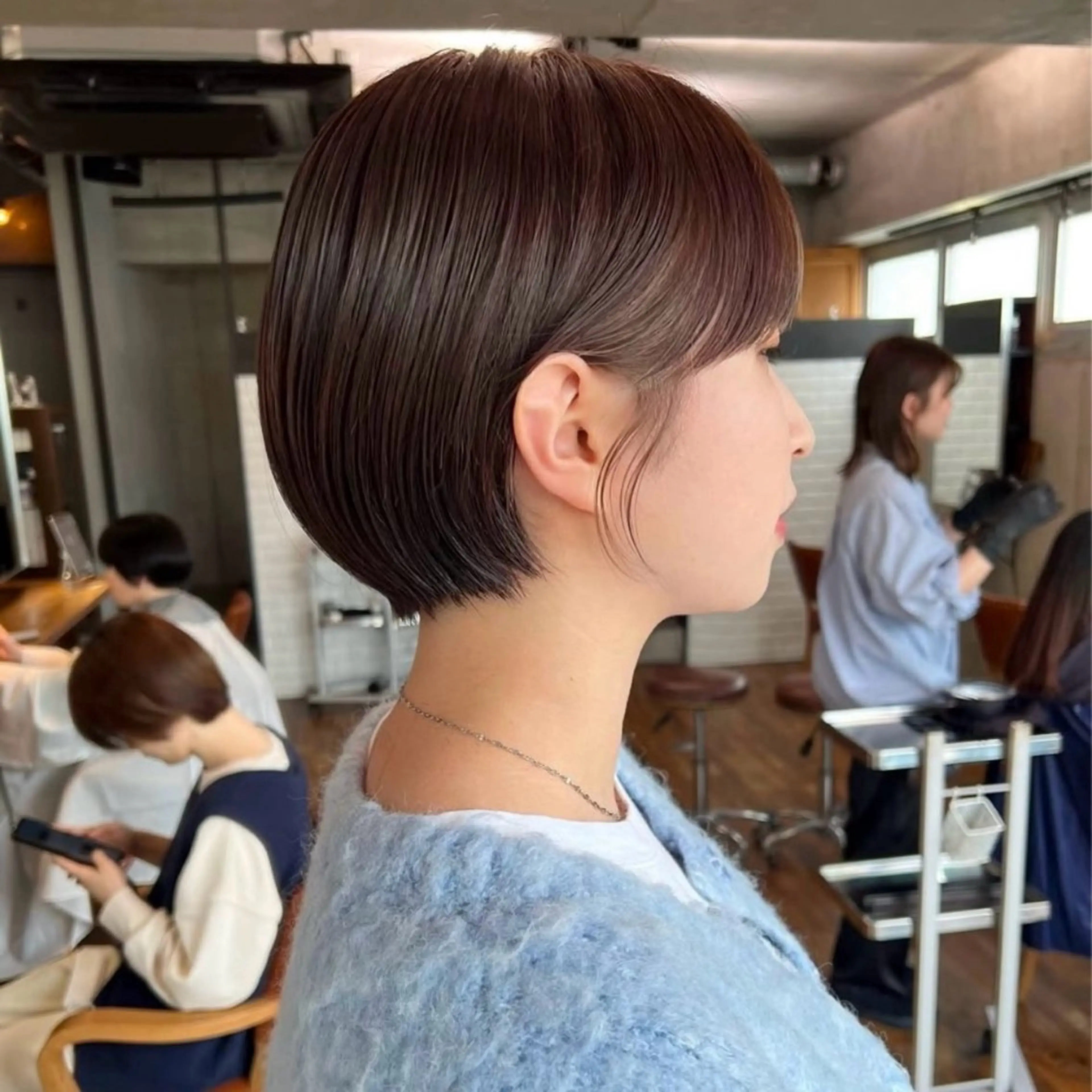 ショート 丸みショート ショートヘア ENIEN MAKE’S 立川所属・ミカ🌟パーマ/ ニュアンスパーマのヘアスタイル