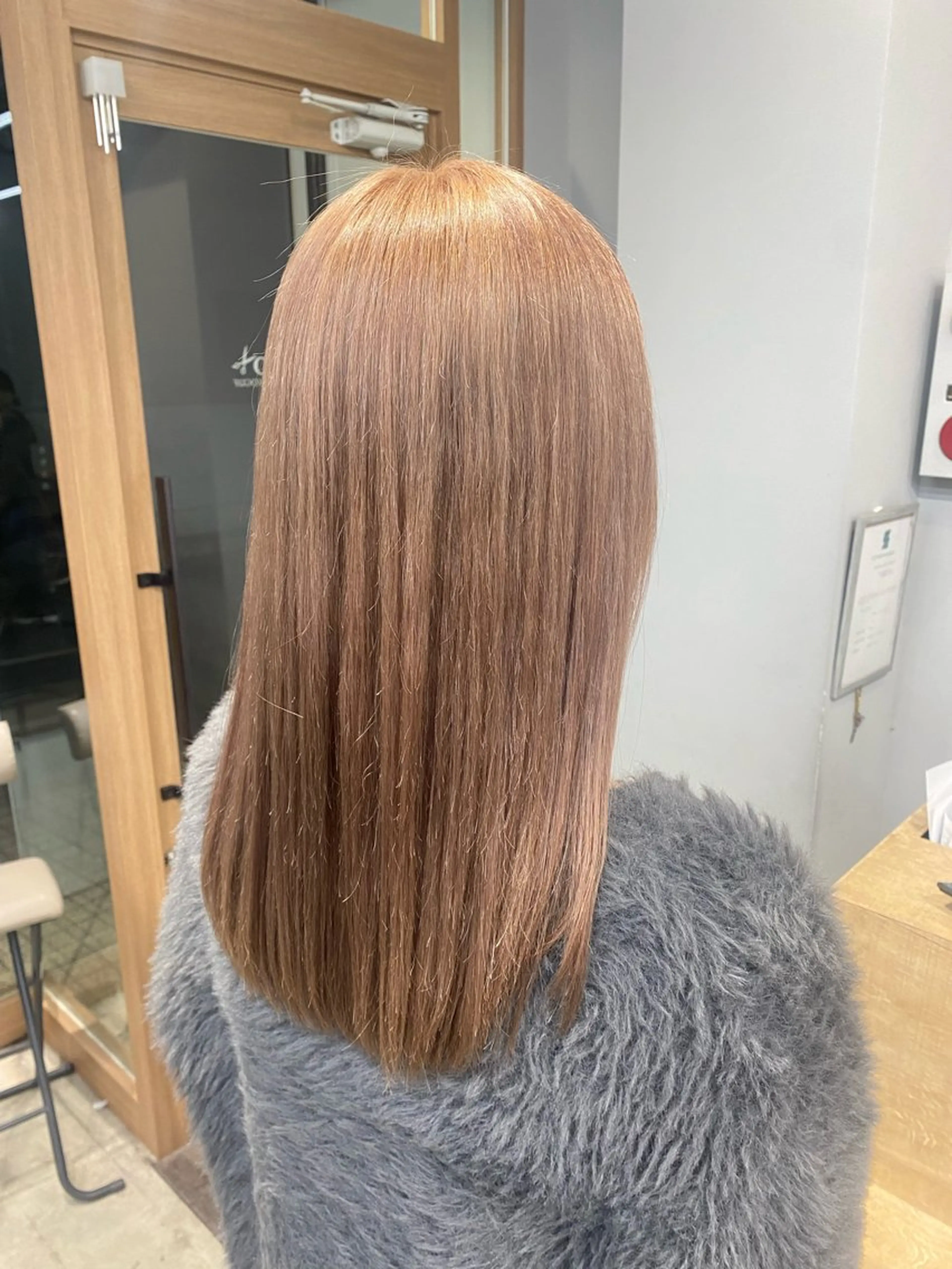 セミロング カラー 🐾Libero🐾 柏　KONOMIのヘアスタイル