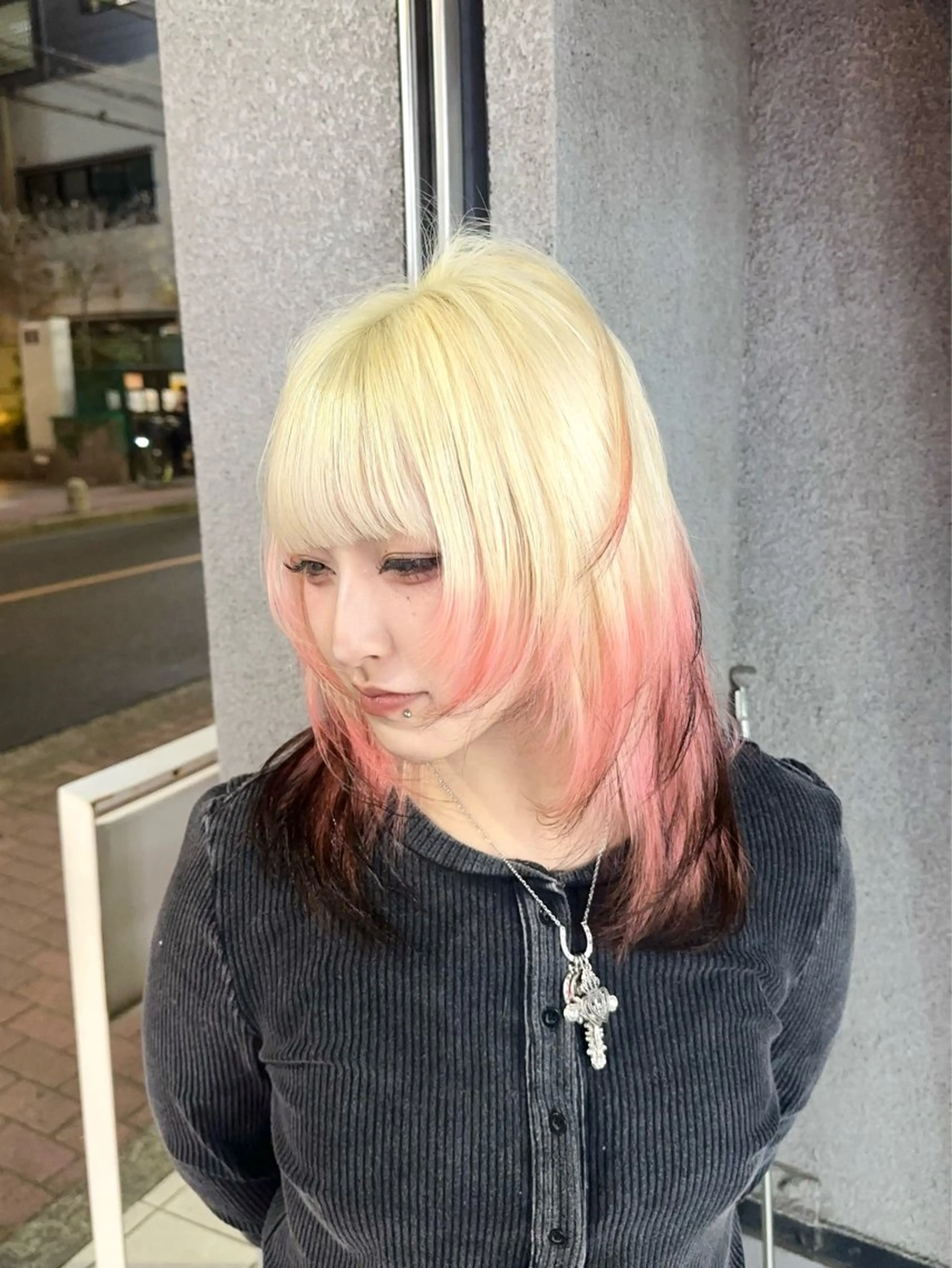 セミロング ✨色落ちまで可愛い✨ MANATO🎨🌈のヘアスタイル