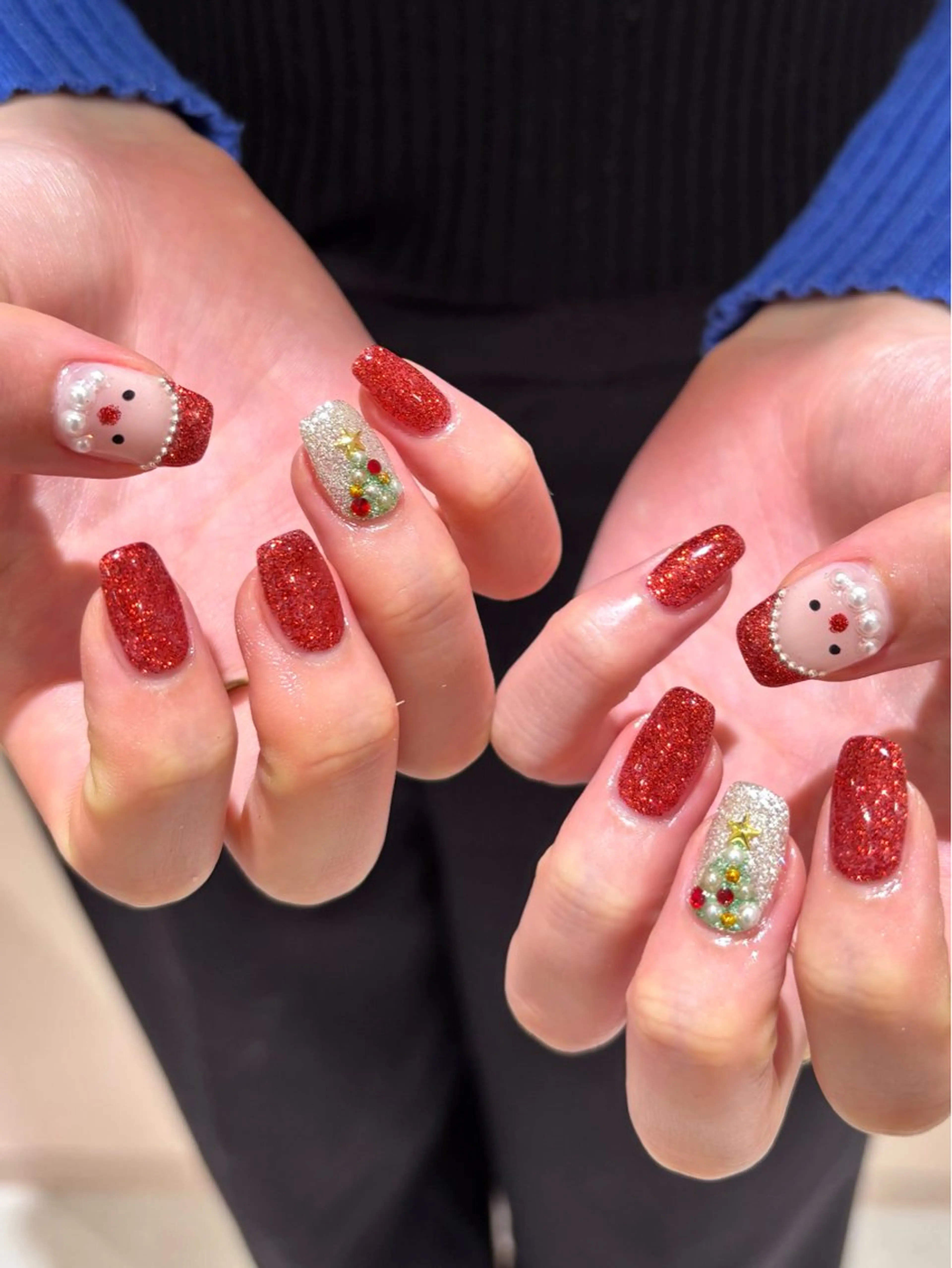 ネイル 冬ネイル クリスマス LUCY心斎橋/ 💍Saki💍のネイルデザイン